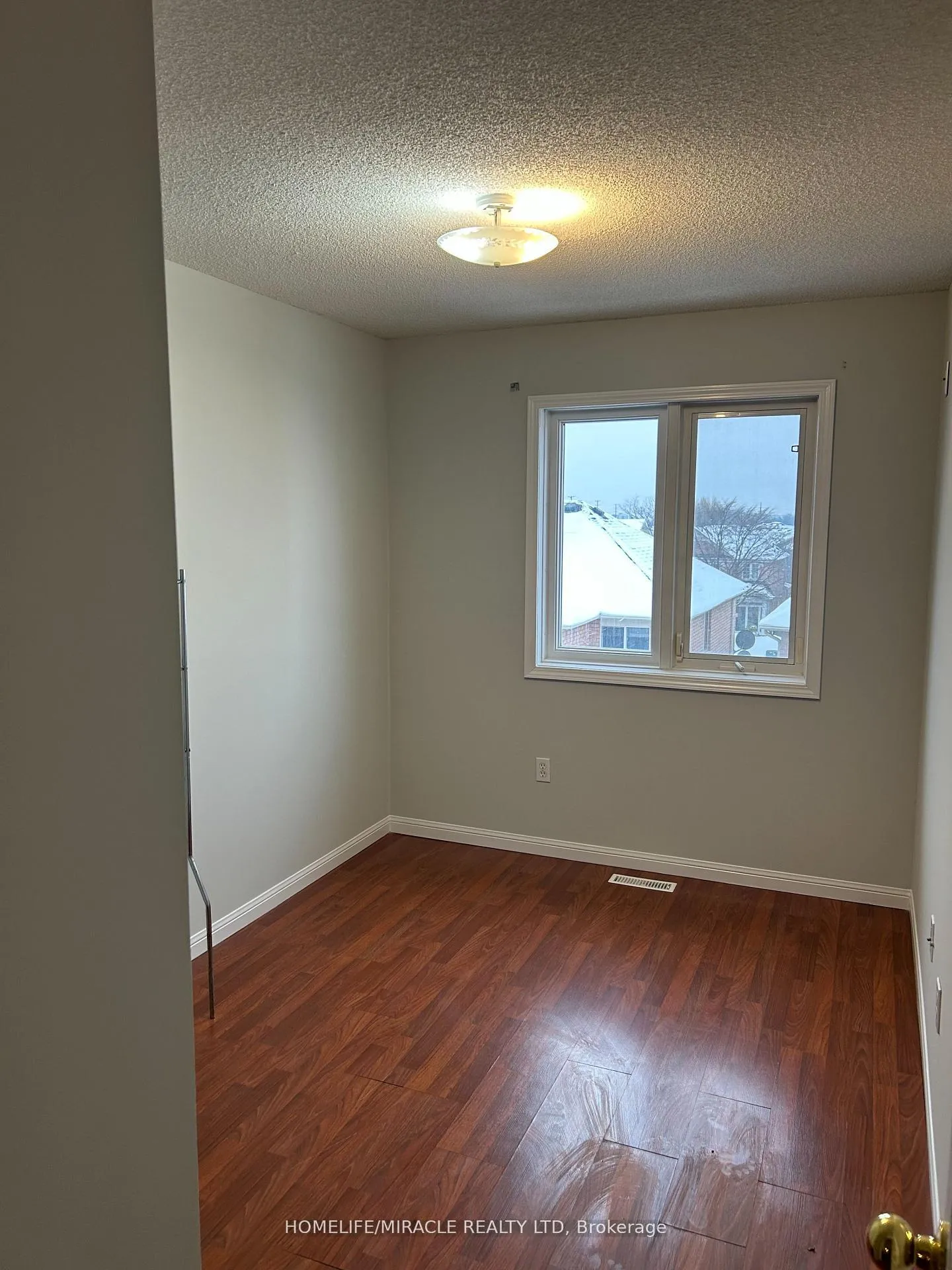 Photo 9 of Unit 19, 250 Richvale Drive, Brampton, Heart Lake East — HOMEH
