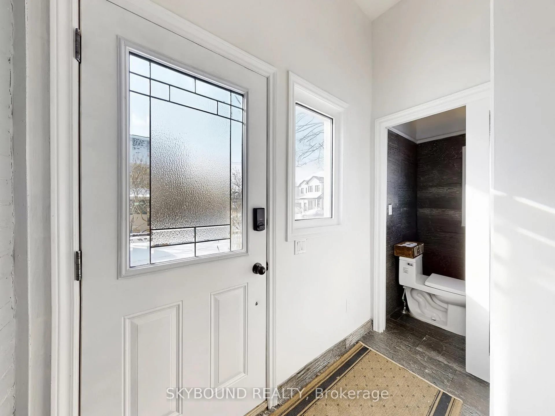 Photo 4 of 19 Spruce Street, Aurora, Aurora Village — HOMEH