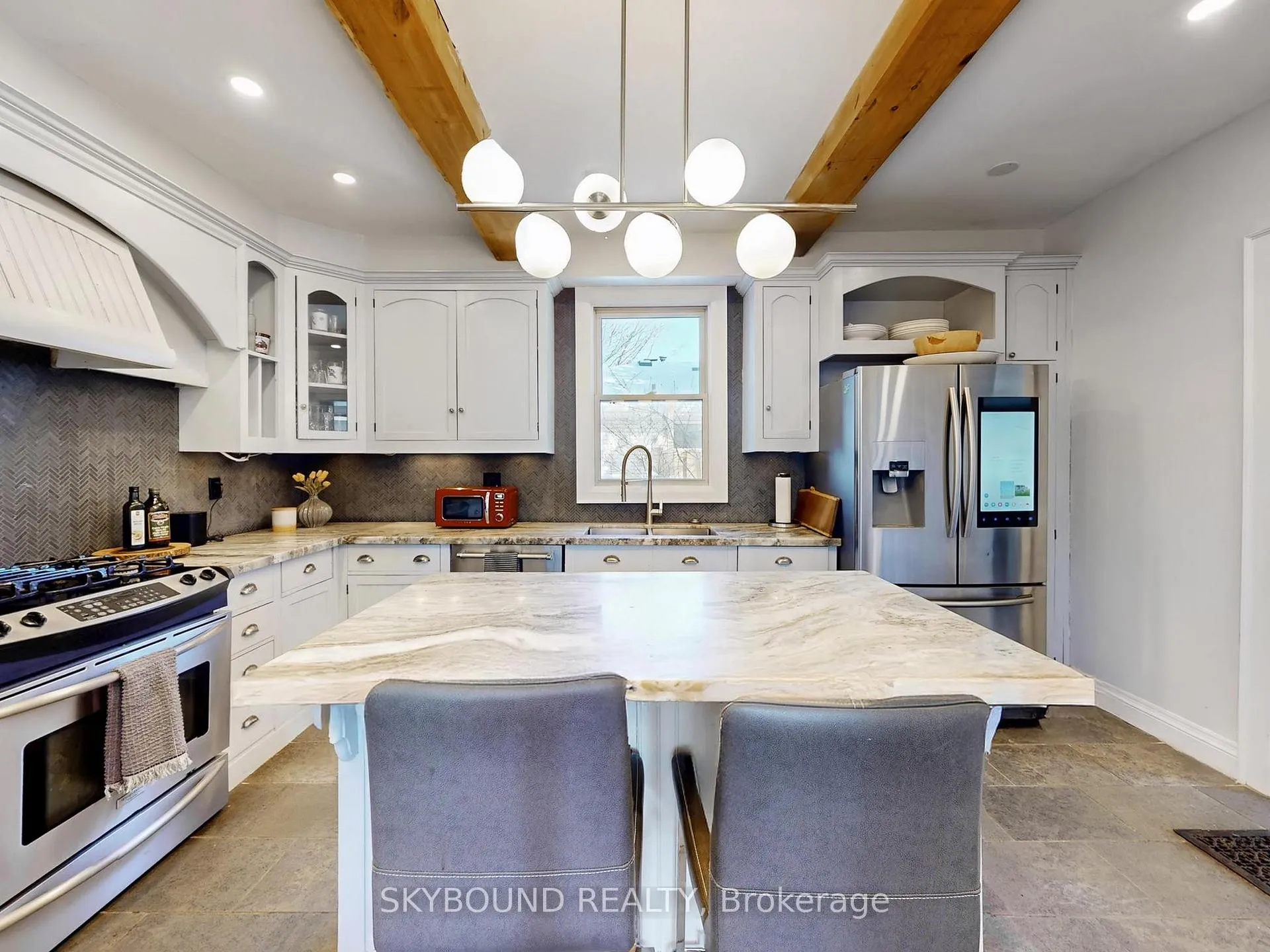 Photo 8 of 19 Spruce Street, Aurora, Aurora Village — HOMEH