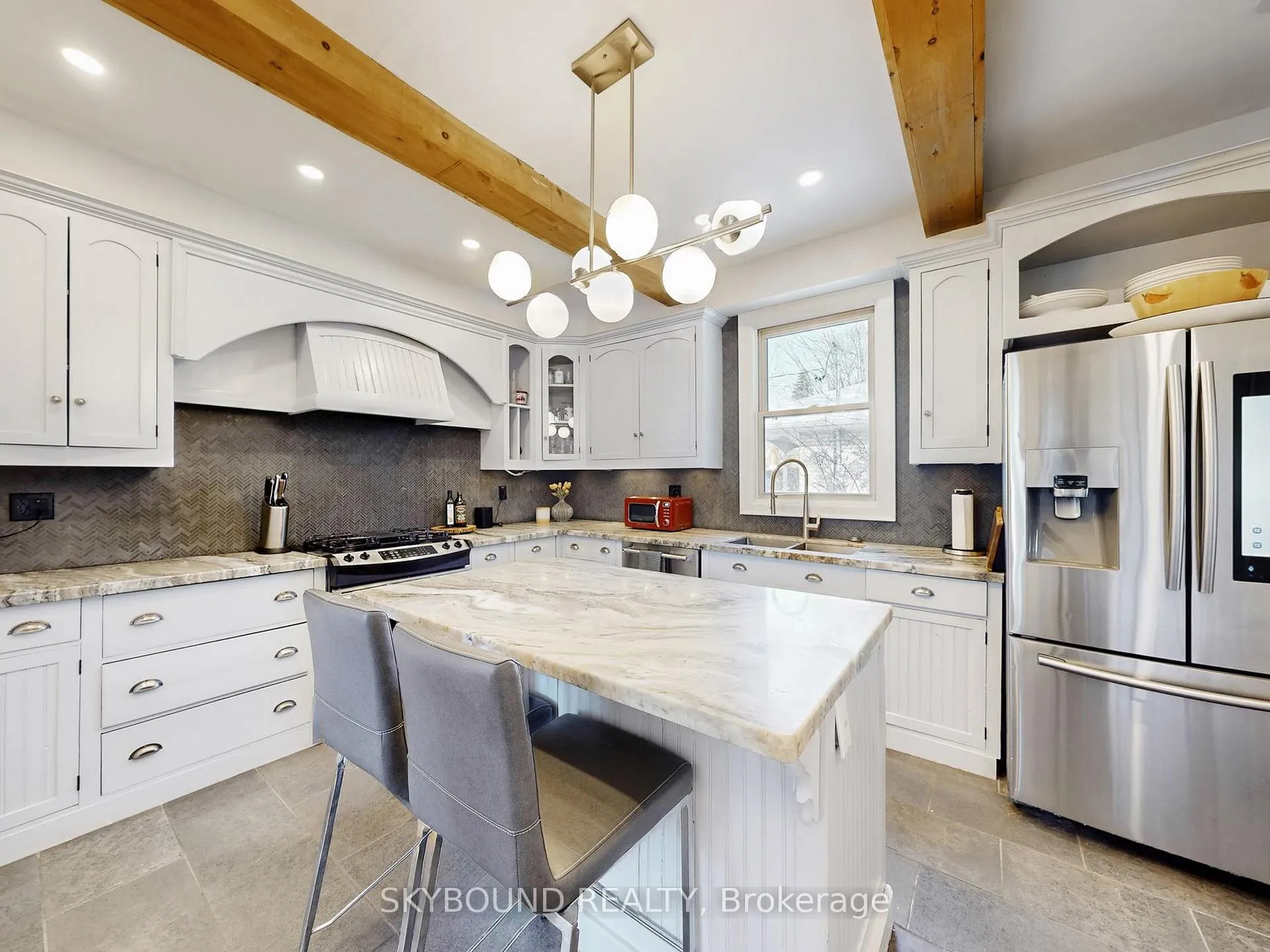 Photo 10 of 19 Spruce Street, Aurora, Aurora Village — HOMEH