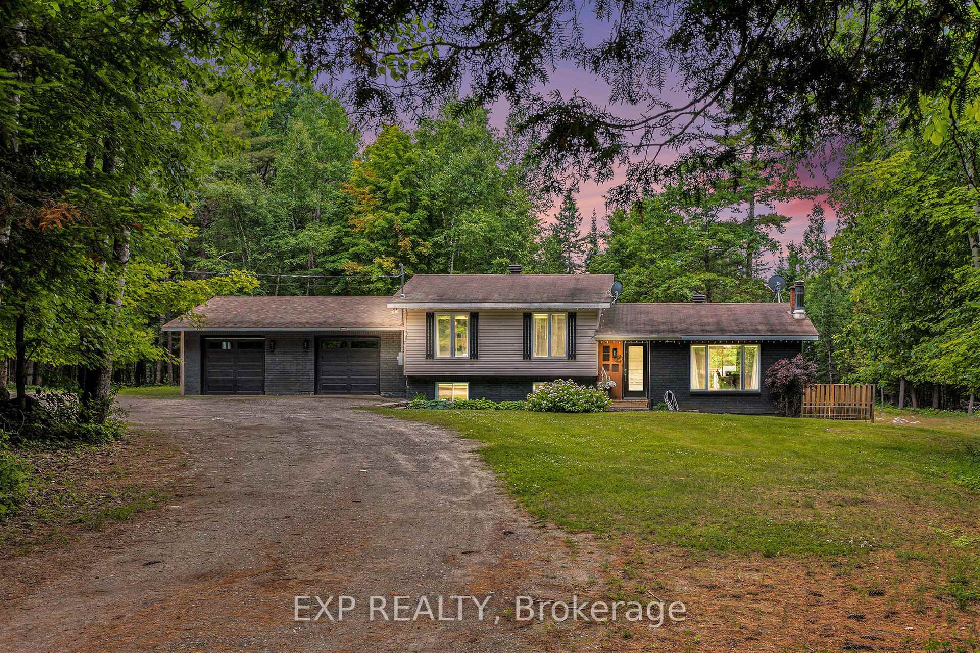 Photo 1 of 719 Darling Road, Lanark Highlands, Lanark Highlands (Lanark) Twp — HOMEH