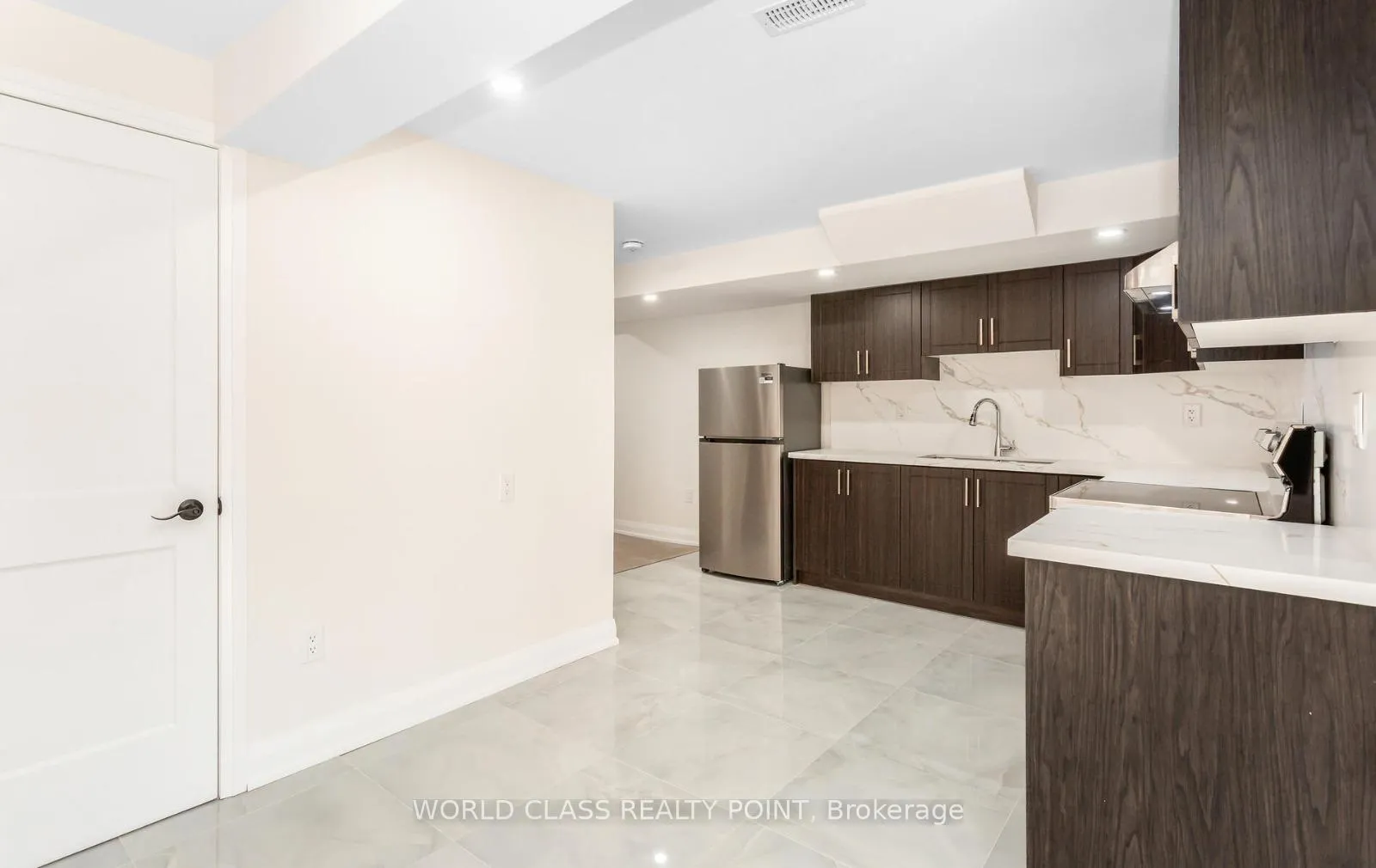 Photo 12 of Unit #BSMT, 1210 Duignan Crescent, Milton, Ford — HOMEH