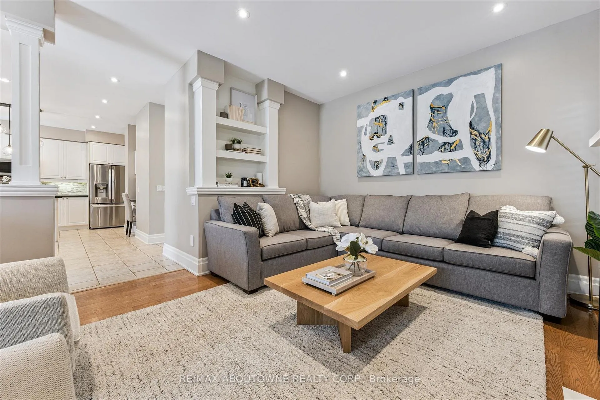 Photo 19 of 256 Lexington Road, Oakville, River Oaks — HOMEH