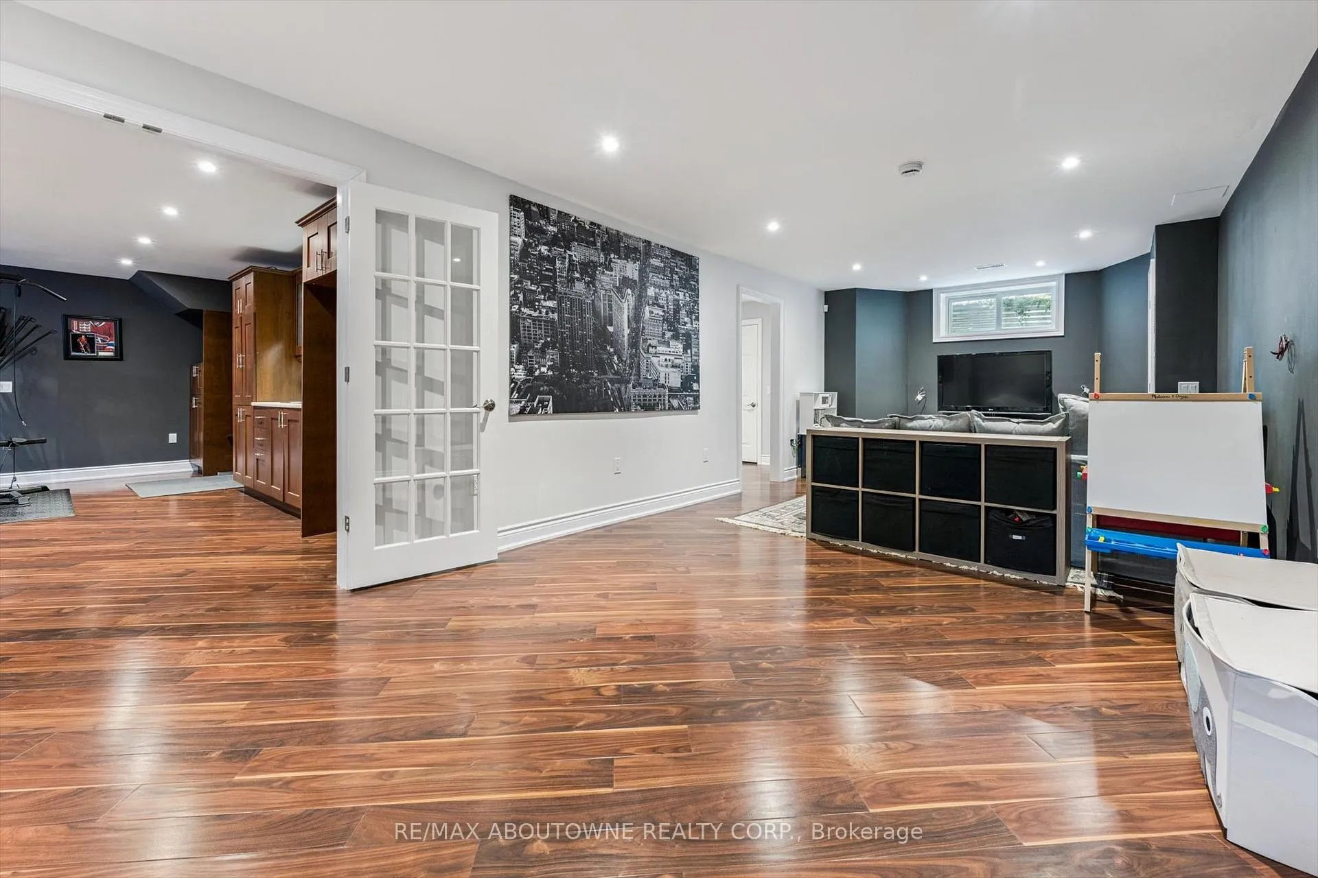 Photo 39 of 256 Lexington Road, Oakville, River Oaks — HOMEH