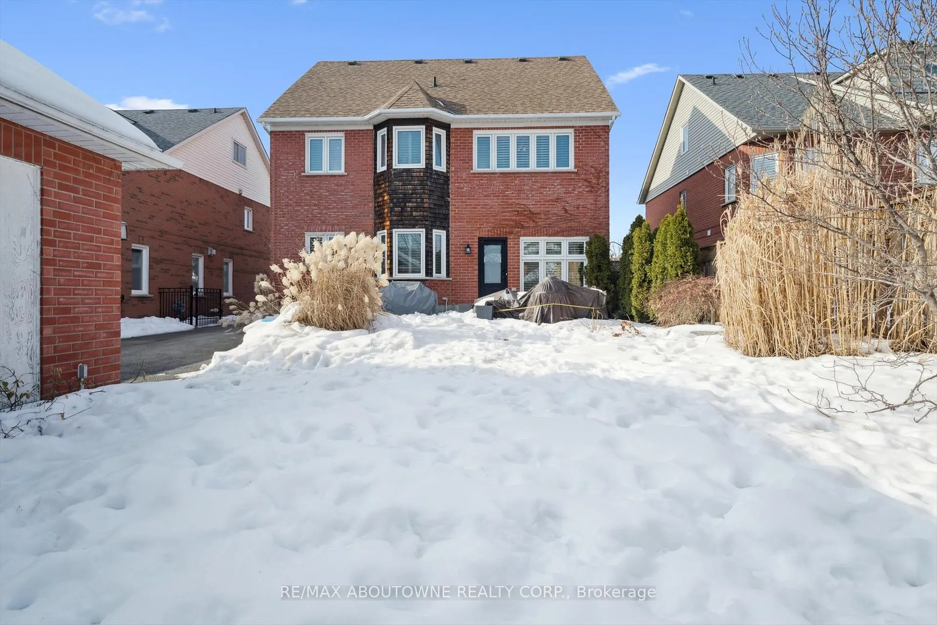Photo 47 of 256 Lexington Road, Oakville, River Oaks — HOMEH