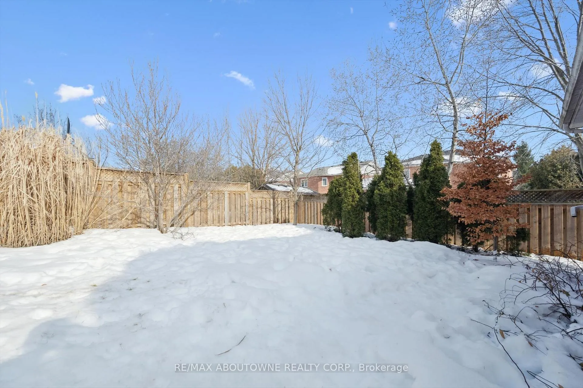 Photo 48 of 256 Lexington Road, Oakville, River Oaks — HOMEH