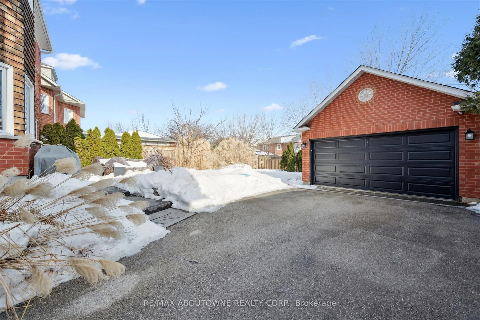 Photo 50 of 256 Lexington Road, Oakville, River Oaks — HOMEH
