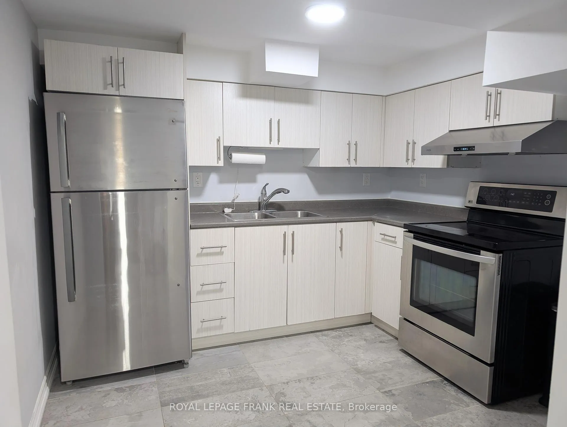 Photo 7 of Unit BSMT, 99 Robinson Crescent, Whitby, Pringle Creek — HOMEH