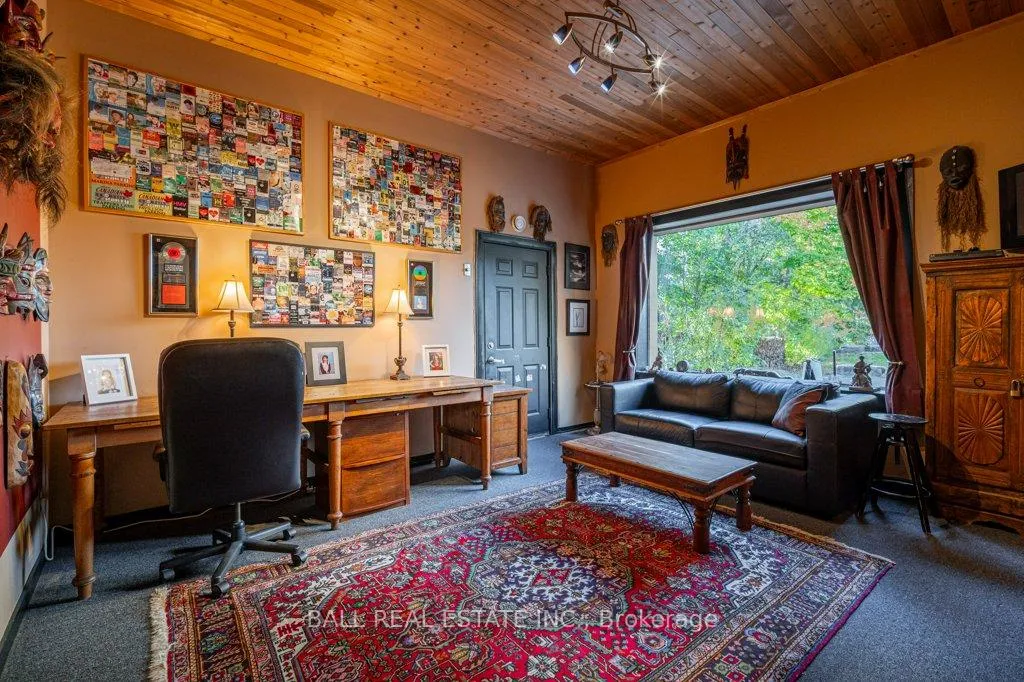 Photo 17 of 1329 Trappers Lane, Douro-Dummer — HOMEH