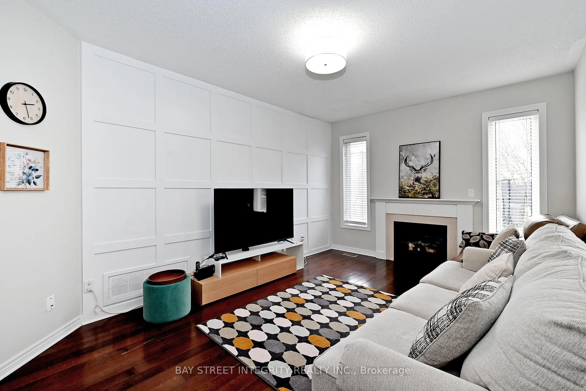 Photo 5 of 60 Darius Harns Drive, Whitby, Brooklin — HOMEH