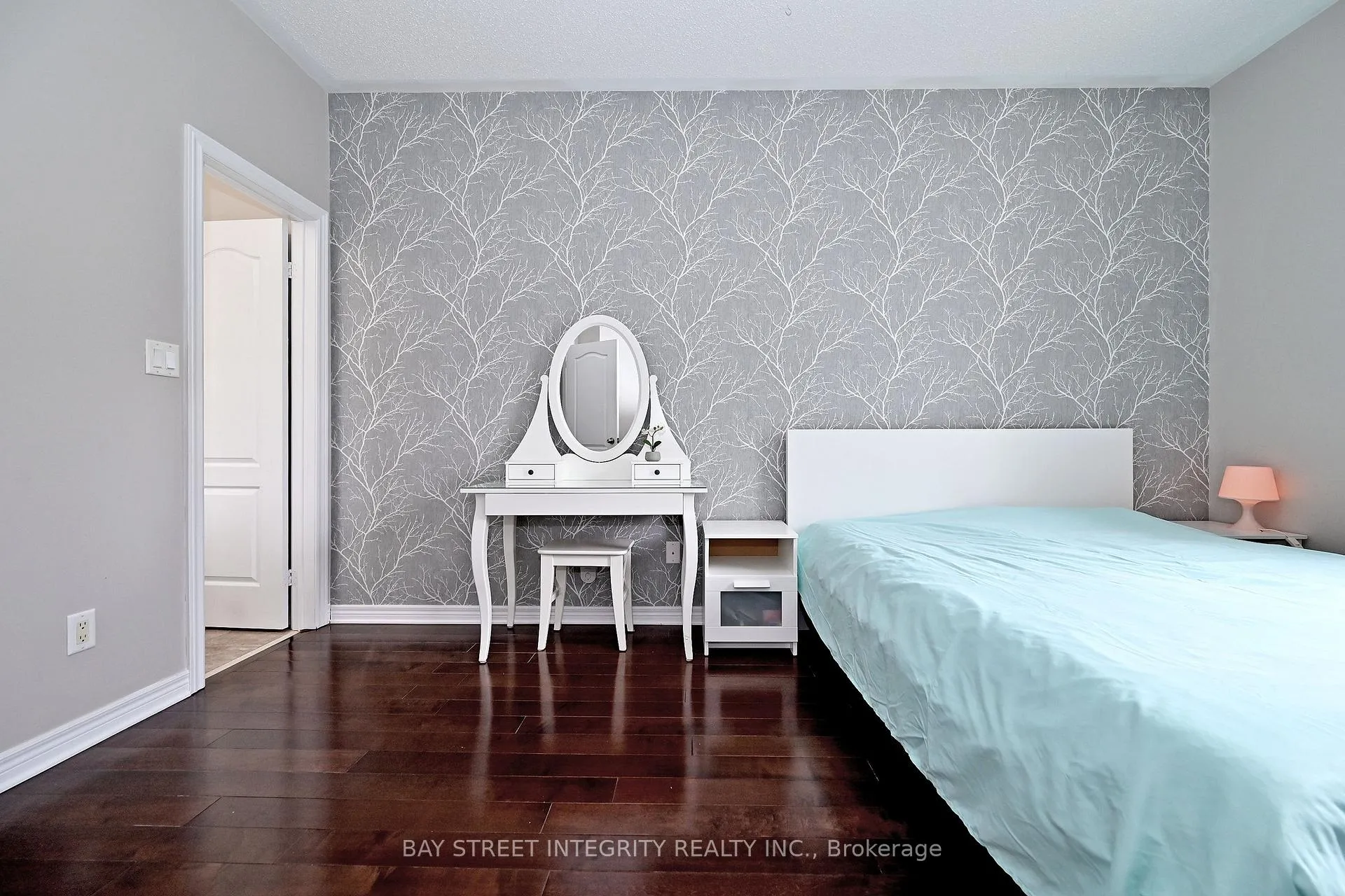 Photo 15 of 60 Darius Harns Drive, Whitby, Brooklin — HOMEH