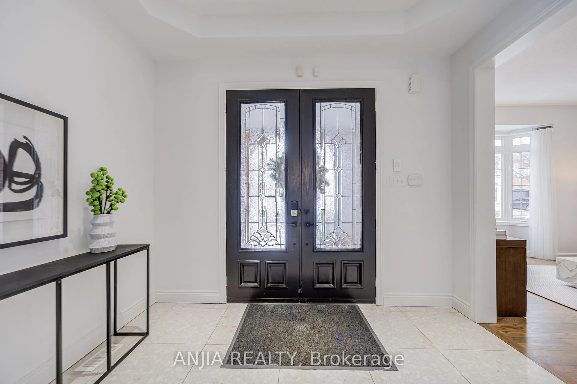 Photo 7 of 10 Golden Meadow Drive, Markham, Wismer — HOMEH