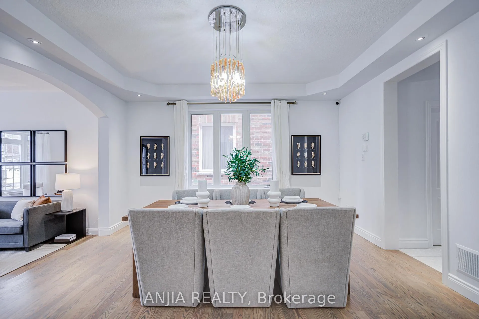 Photo 12 of 10 Golden Meadow Drive, Markham, Wismer — HOMEH