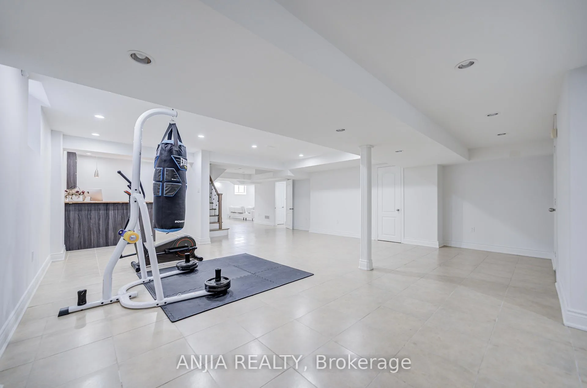 Photo 45 of 10 Golden Meadow Drive, Markham, Wismer — HOMEH