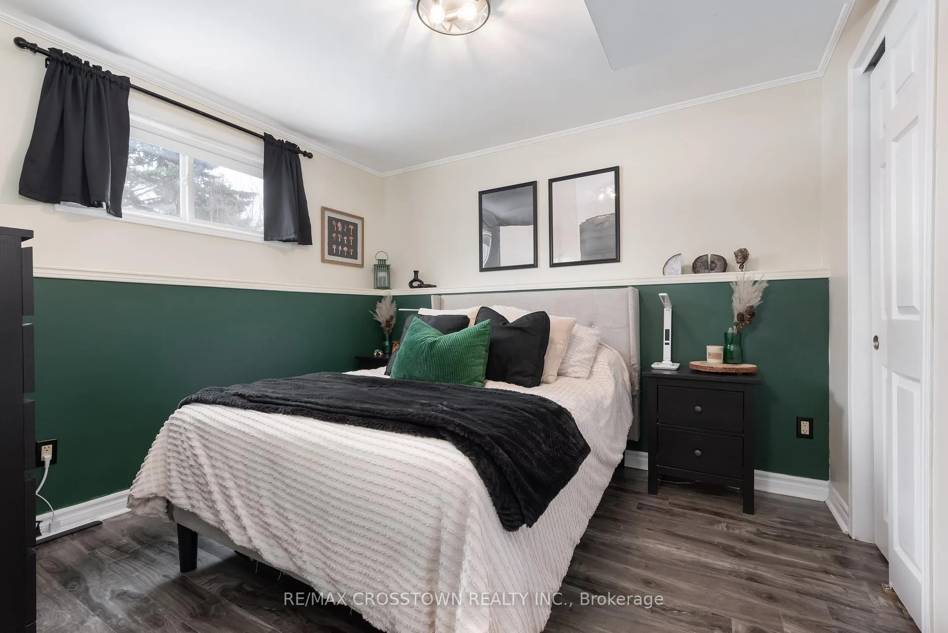 Photo 25 of 54 Foyston Park Circle, Springwater, Minesing — HOMEH