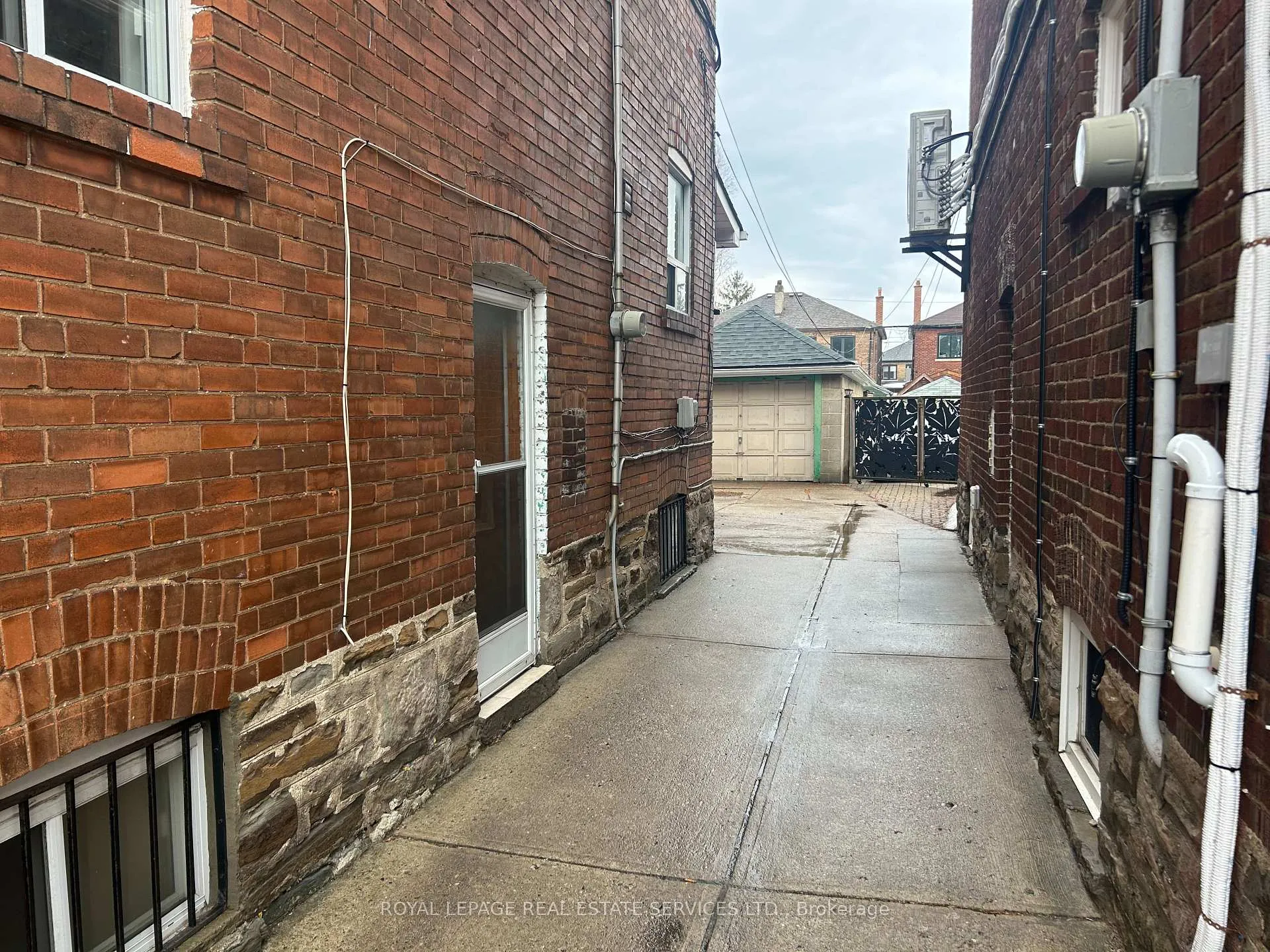 Photo 26 of 183 Mortimer Avenue, Toronto, Danforth Village-East York — HOMEH