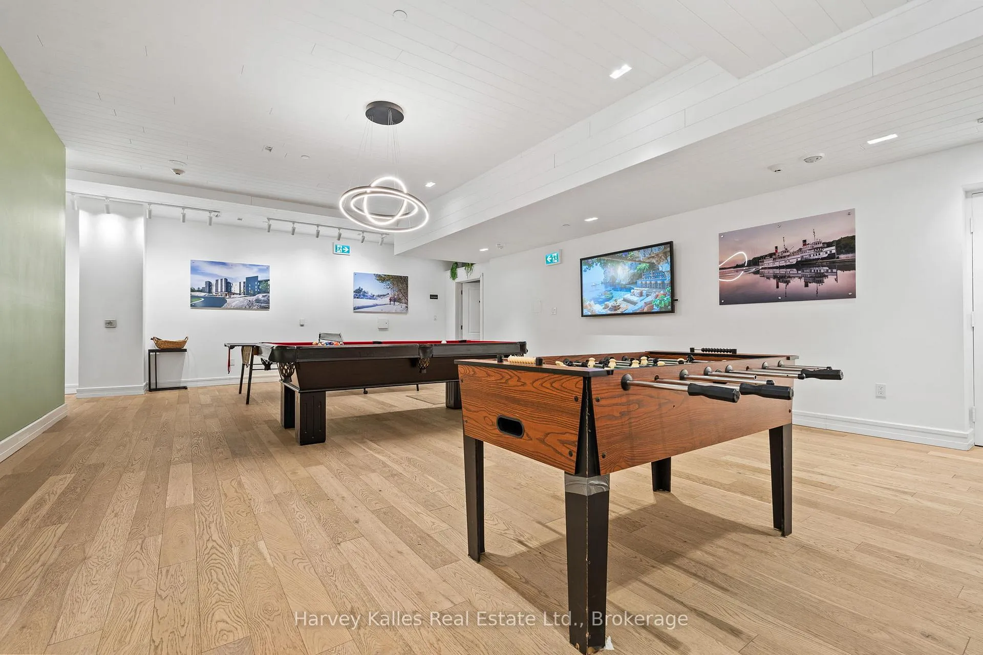 Photo 32 of Unit 401, 120 Carrick Trail, Gravenhurst, Muskoka (S) — HOMEH
