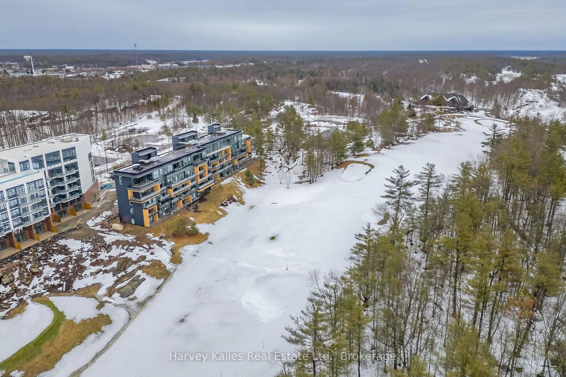 Photo 75 of Unit 401, 120 Carrick Trail, Gravenhurst, Muskoka (S) — HOMEH
