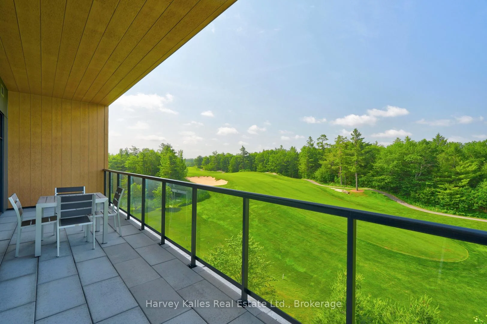 Photo 24 of Unit 401, 120 Carrick Trail, Gravenhurst, Muskoka (S) — HOMEH