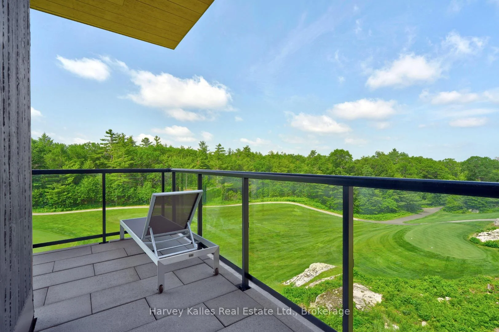 Photo 26 of Unit 401, 120 Carrick Trail, Gravenhurst, Muskoka (S) — HOMEH