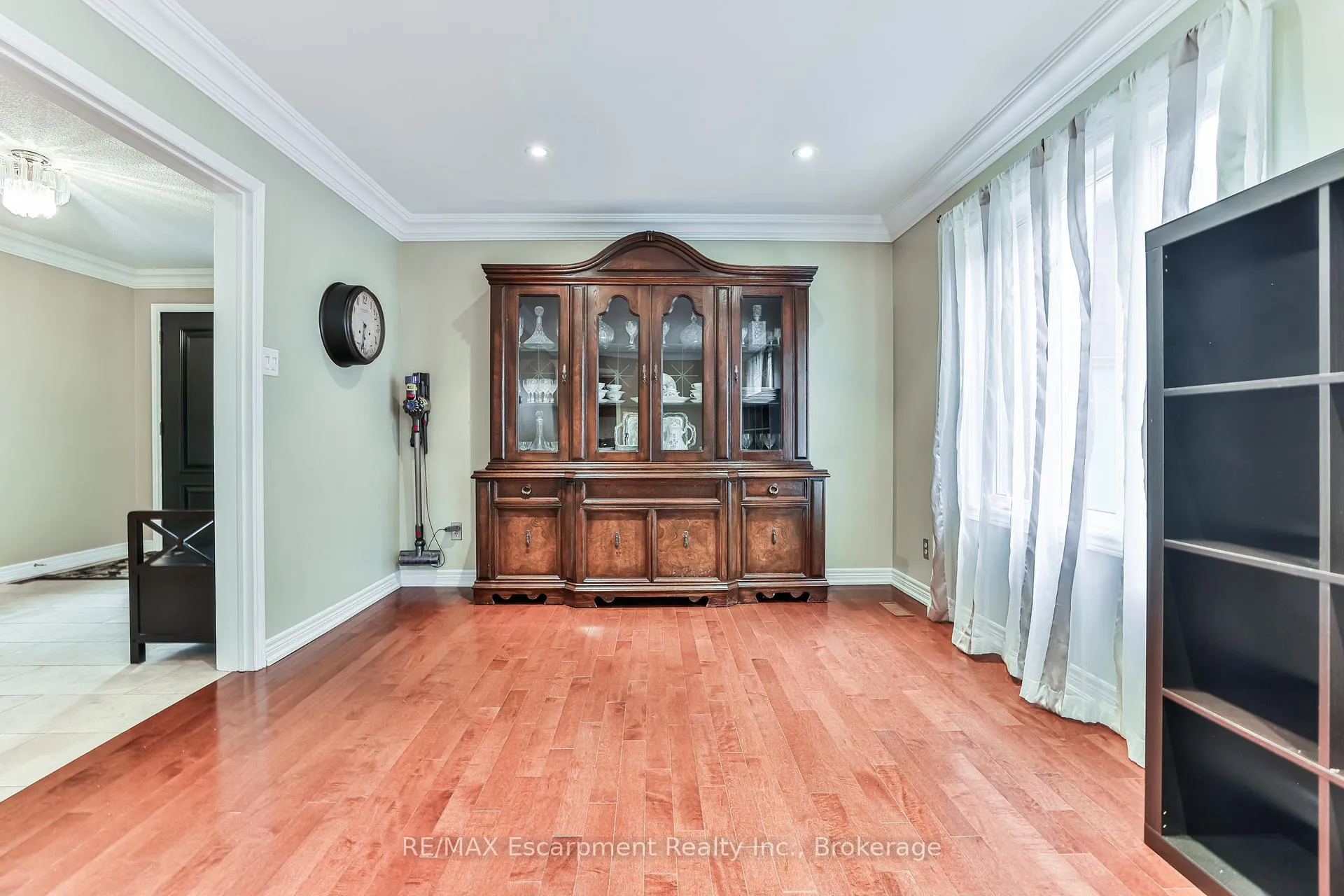 Photo 15 of 90 Waterfall Road, Vaughan, East Woodbridge — HOMEH
