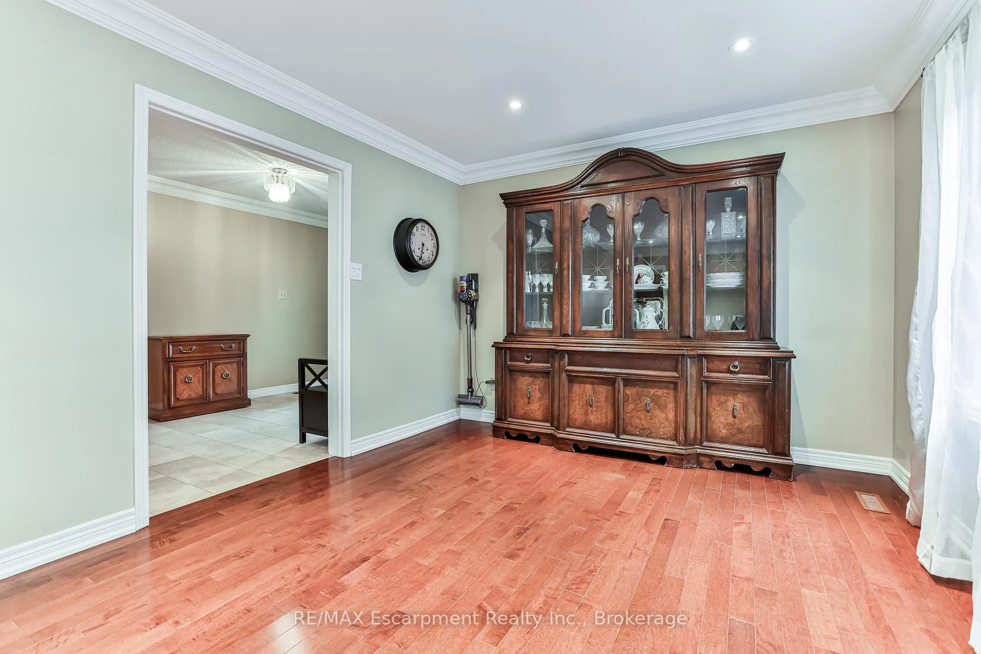Photo 17 of 90 Waterfall Road, Vaughan, East Woodbridge — HOMEH