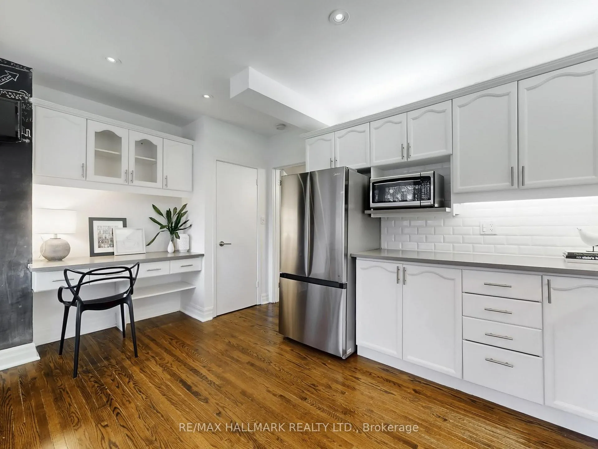 Photo 22 of 51 Westwood Avenue, Toronto, Broadview North — HOMEH