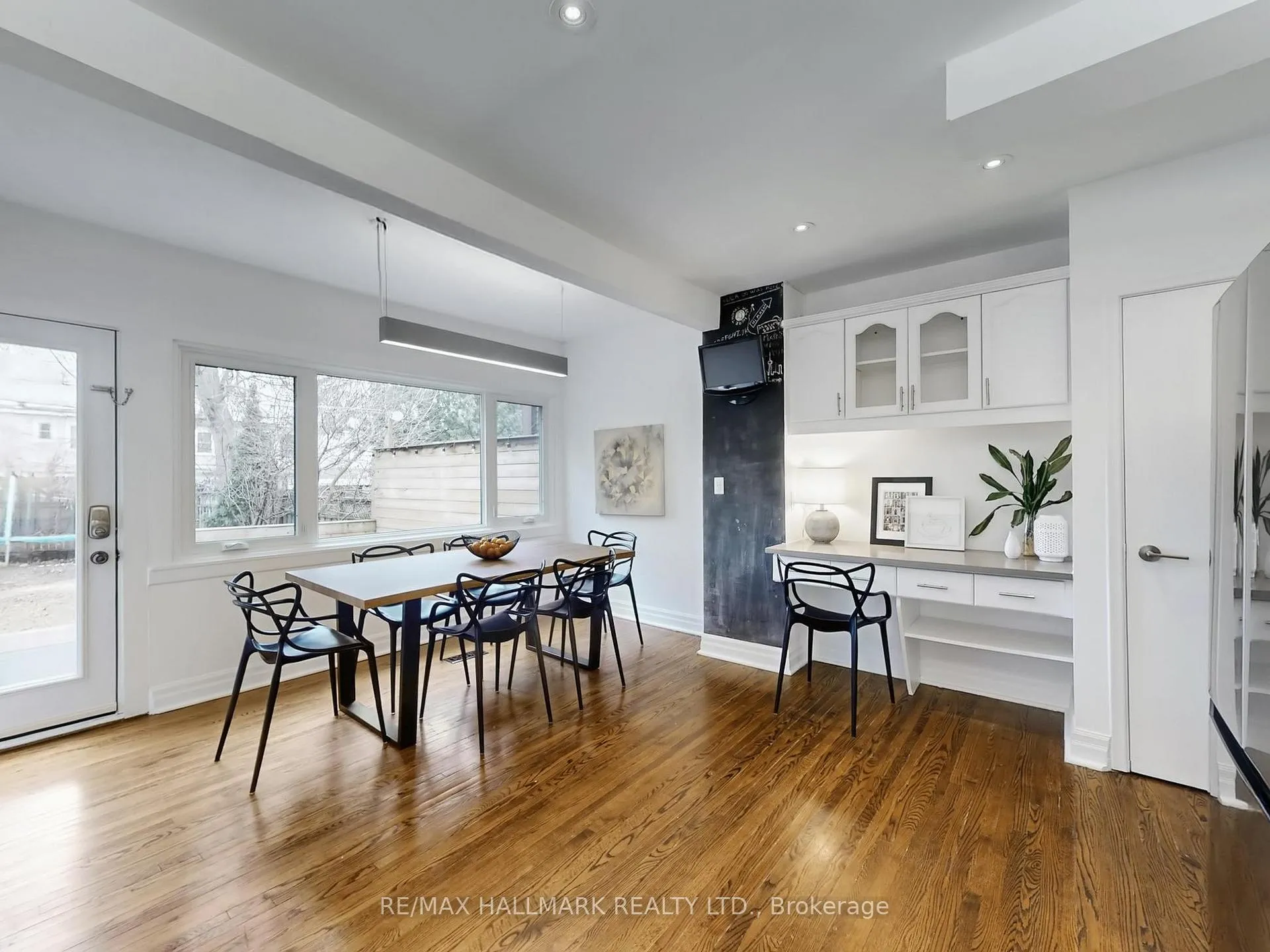 Photo 23 of 51 Westwood Avenue, Toronto, Broadview North — HOMEH