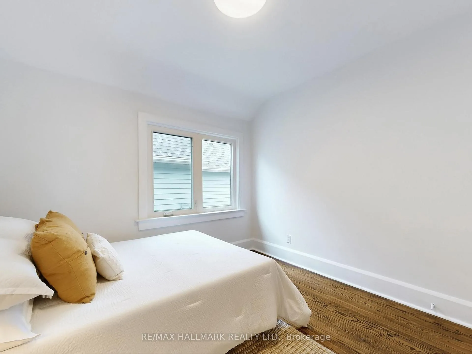 Photo 32 of 51 Westwood Avenue, Toronto, Broadview North — HOMEH