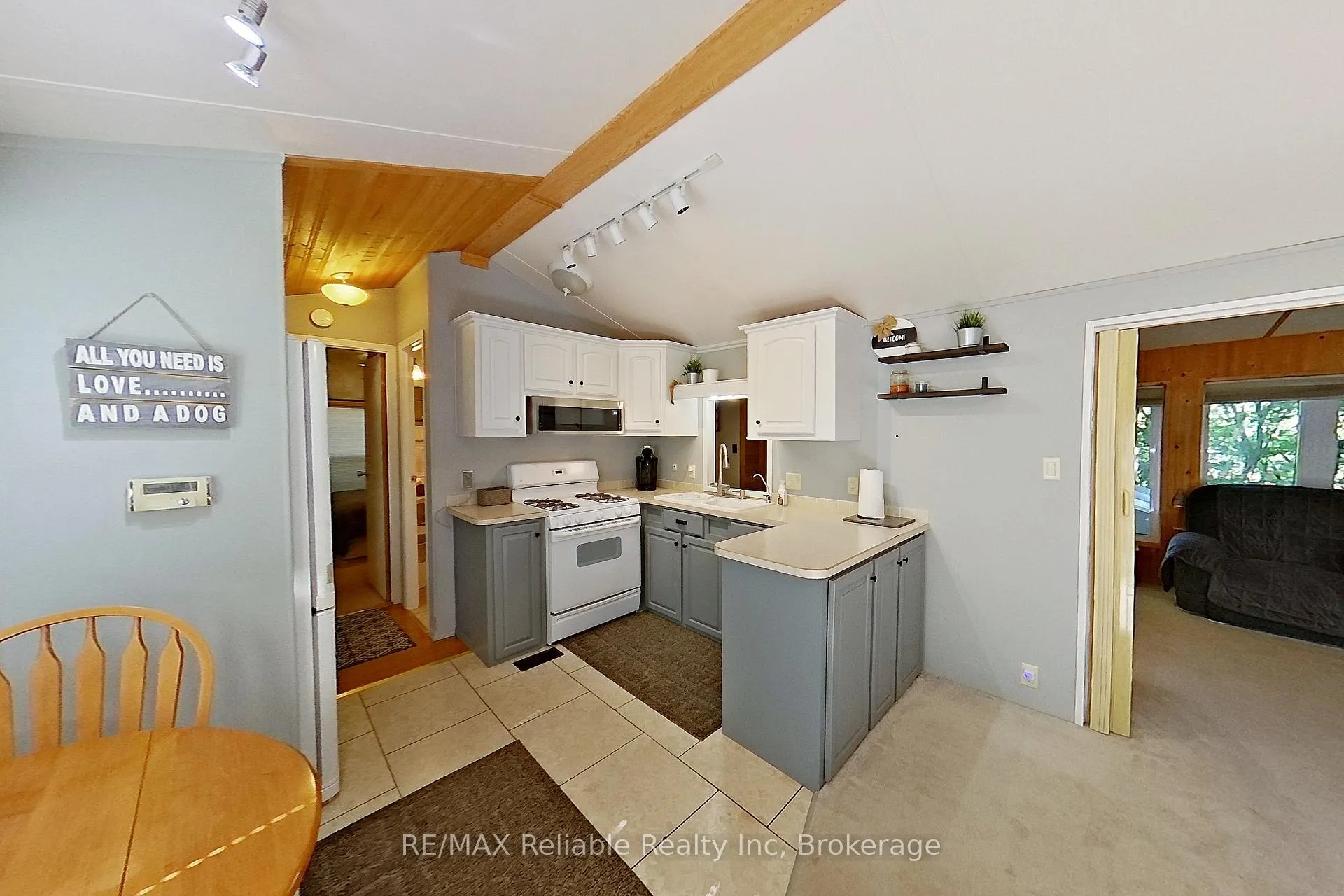 Photo 13 of Unit 19, 76735 Wildwood Line, Bluewater, Stanley — HOMEH