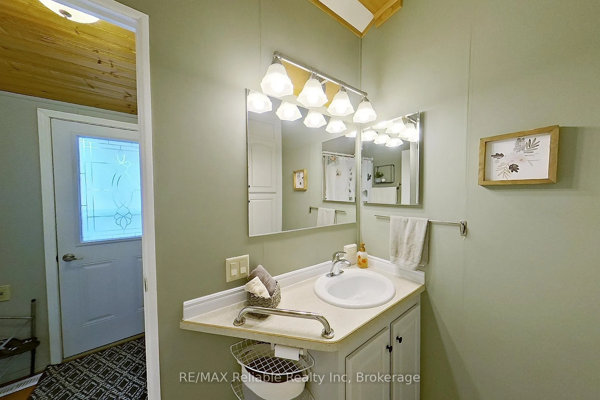 Photo 25 of Unit 19, 76735 Wildwood Line, Bluewater, Stanley — HOMEH