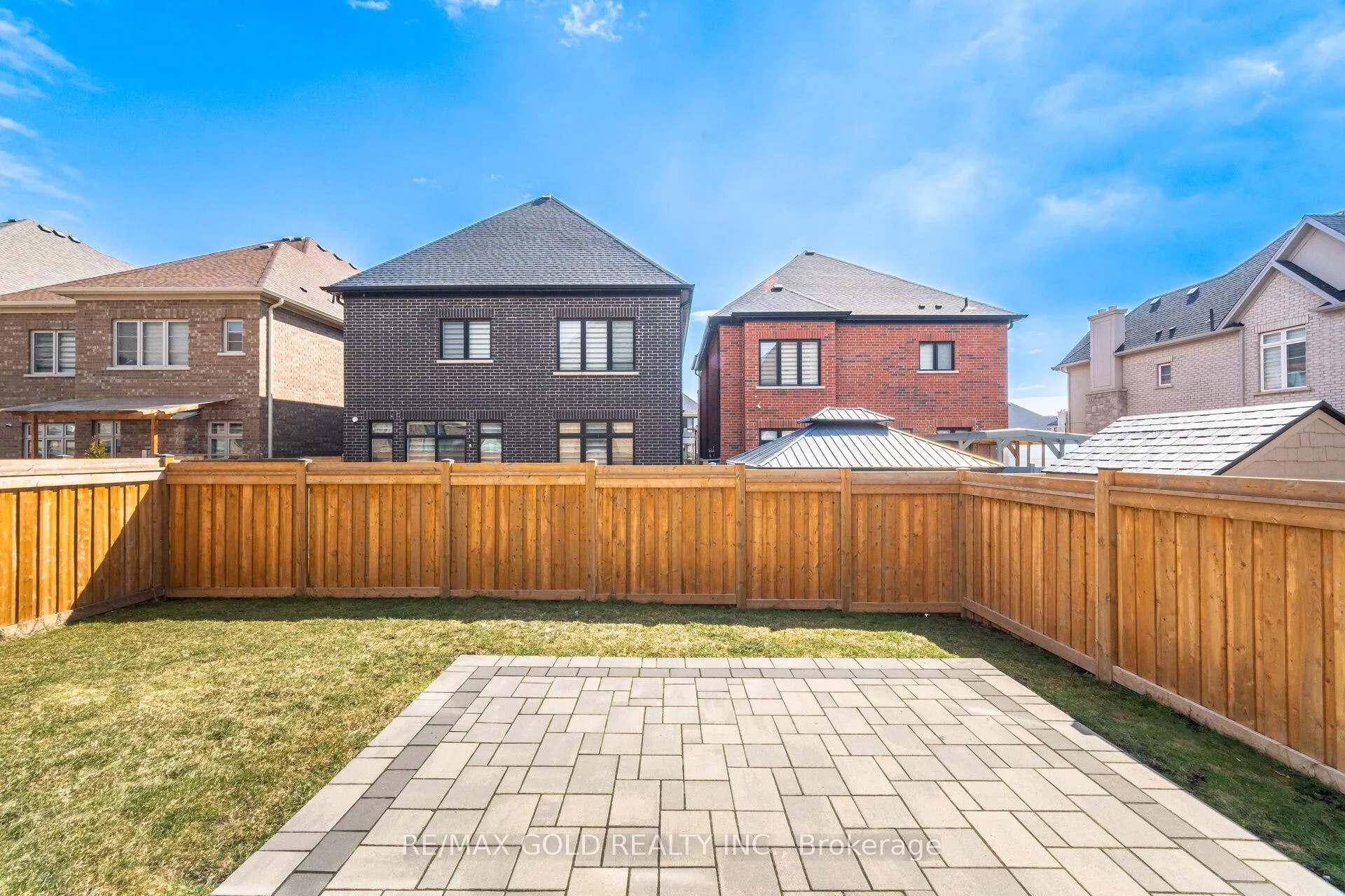 Photo 47 of 37 Midmorning Road, Brampton, Northwest Brampton — HOMEH