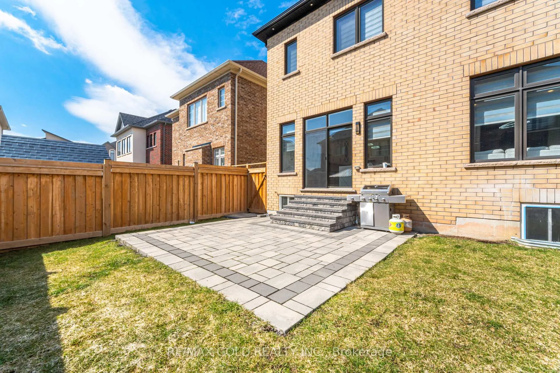 Photo 48 of 37 Midmorning Road, Brampton, Northwest Brampton — HOMEH