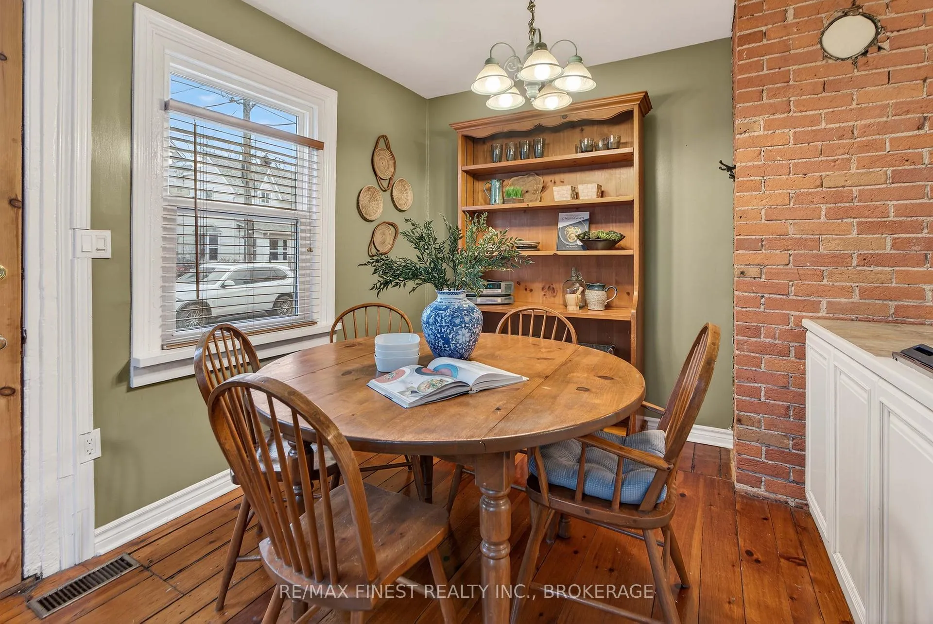 Photo 19 of 15 Cherry Street, Kingston, East of Sir John A. Blvd — HOMEH
