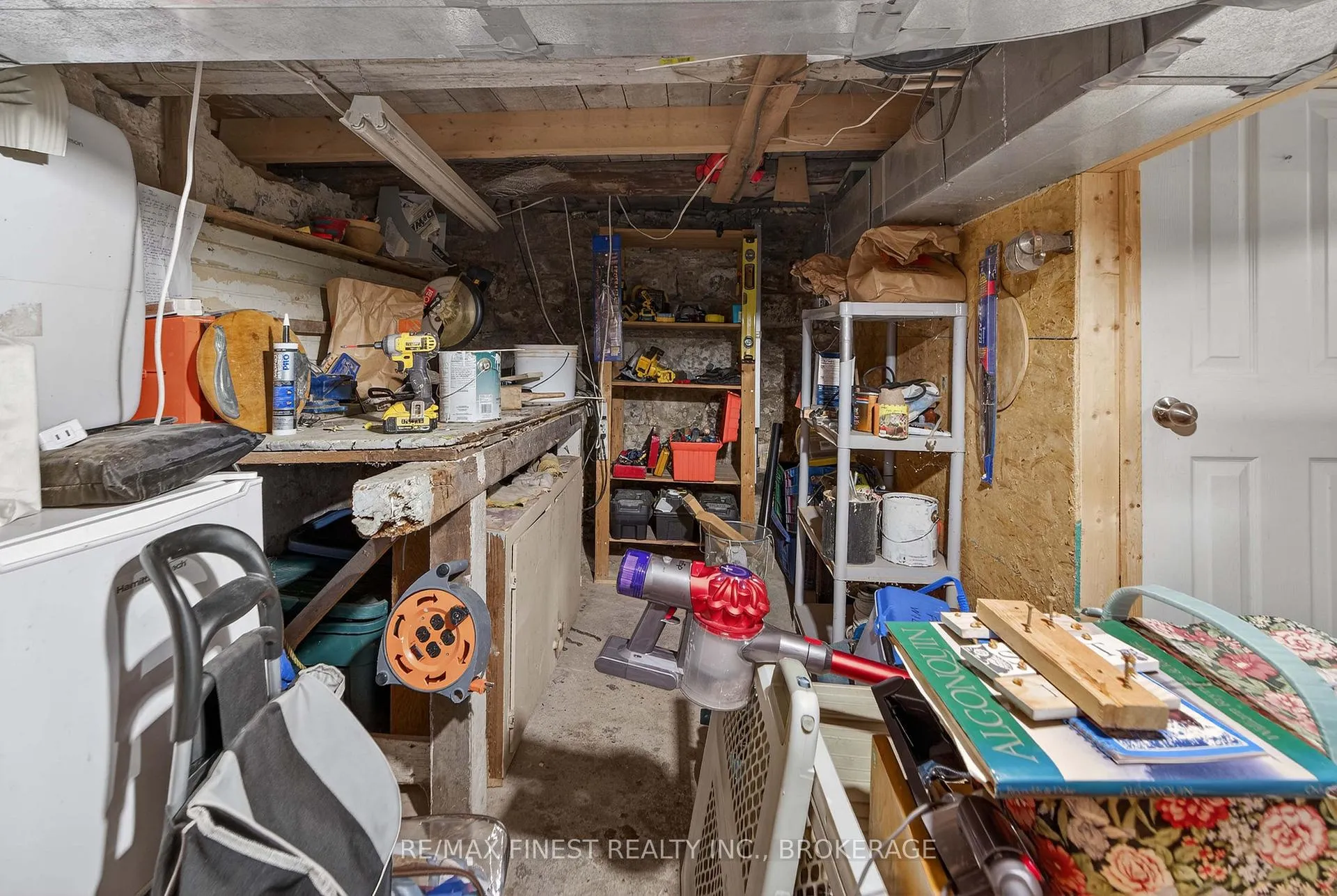 Photo 39 of 15 Cherry Street, Kingston, East of Sir John A. Blvd — HOMEH