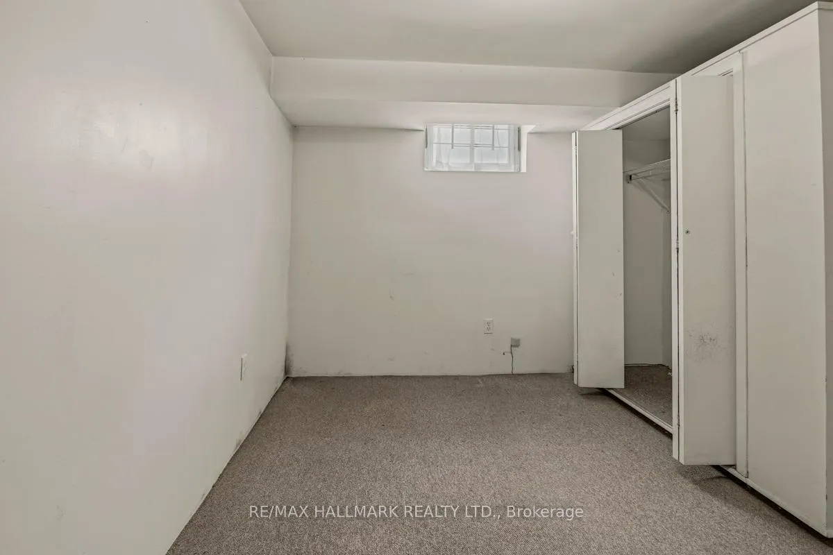 Photo 25 of 10 Henderson Avenue, Markham, Grandview — HOMEH