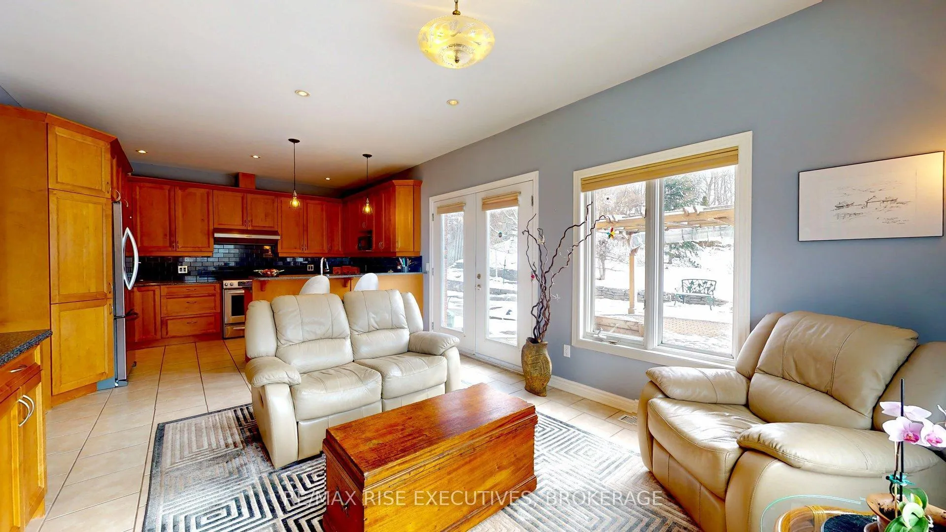 Photo 8 of 36 Kenwoods Circle, Kingston, Kingston East (Incl Barret Crt) — HOMEH