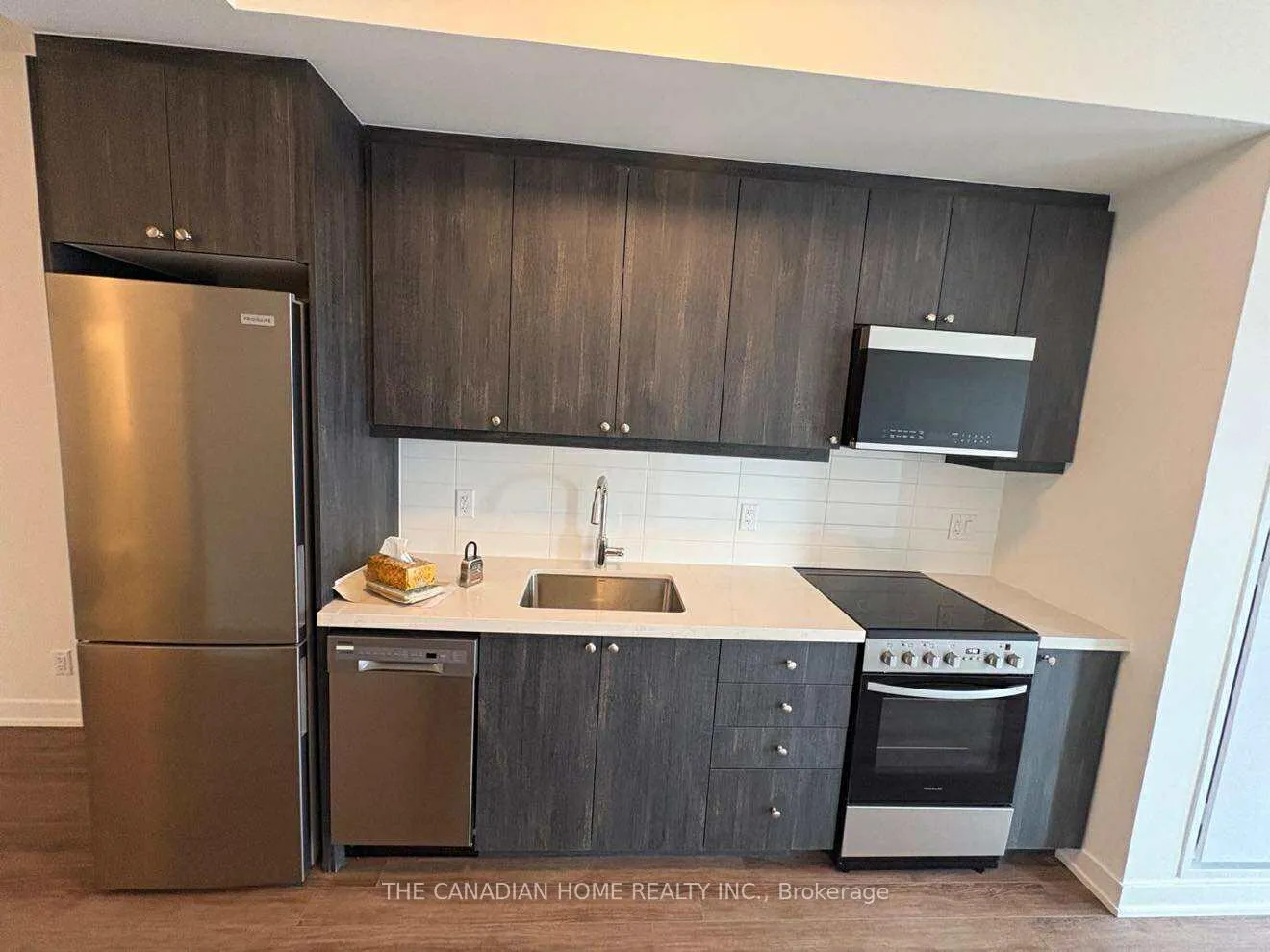 Photo 3 of Unit 721, 51 Clarington Boulevard S, Clarington, Bowmanville — HOMEH