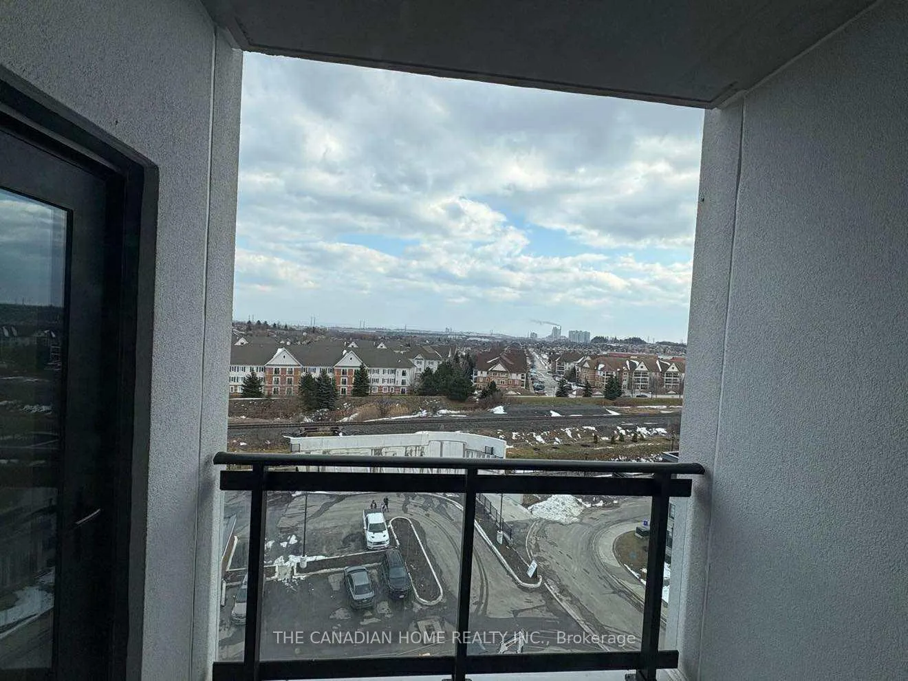 Photo 12 of Unit 721, 51 Clarington Boulevard S, Clarington, Bowmanville — HOMEH