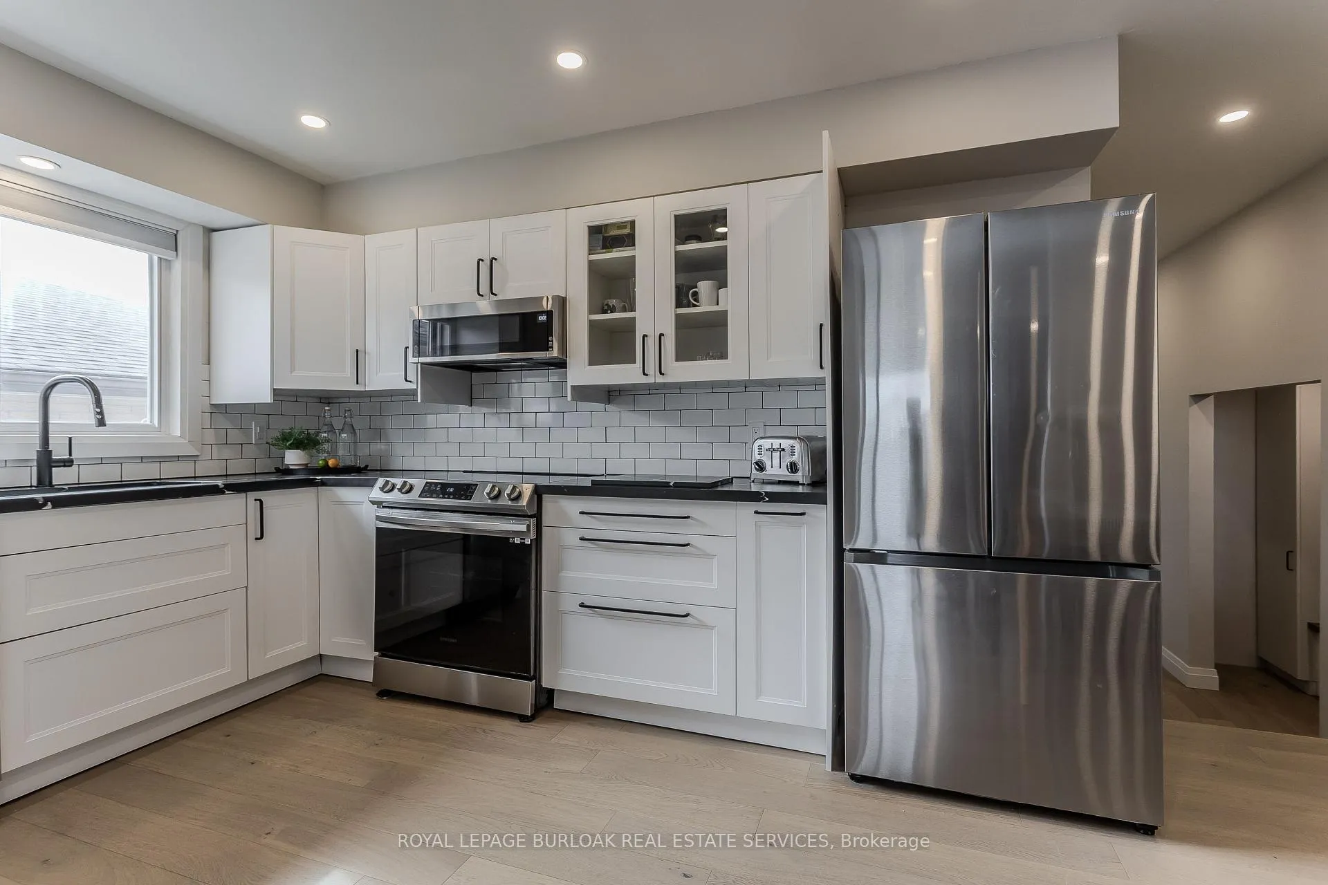 Photo 5 of 128 Margaret Avenue, Hamilton, Stoney Creek — HOMEH