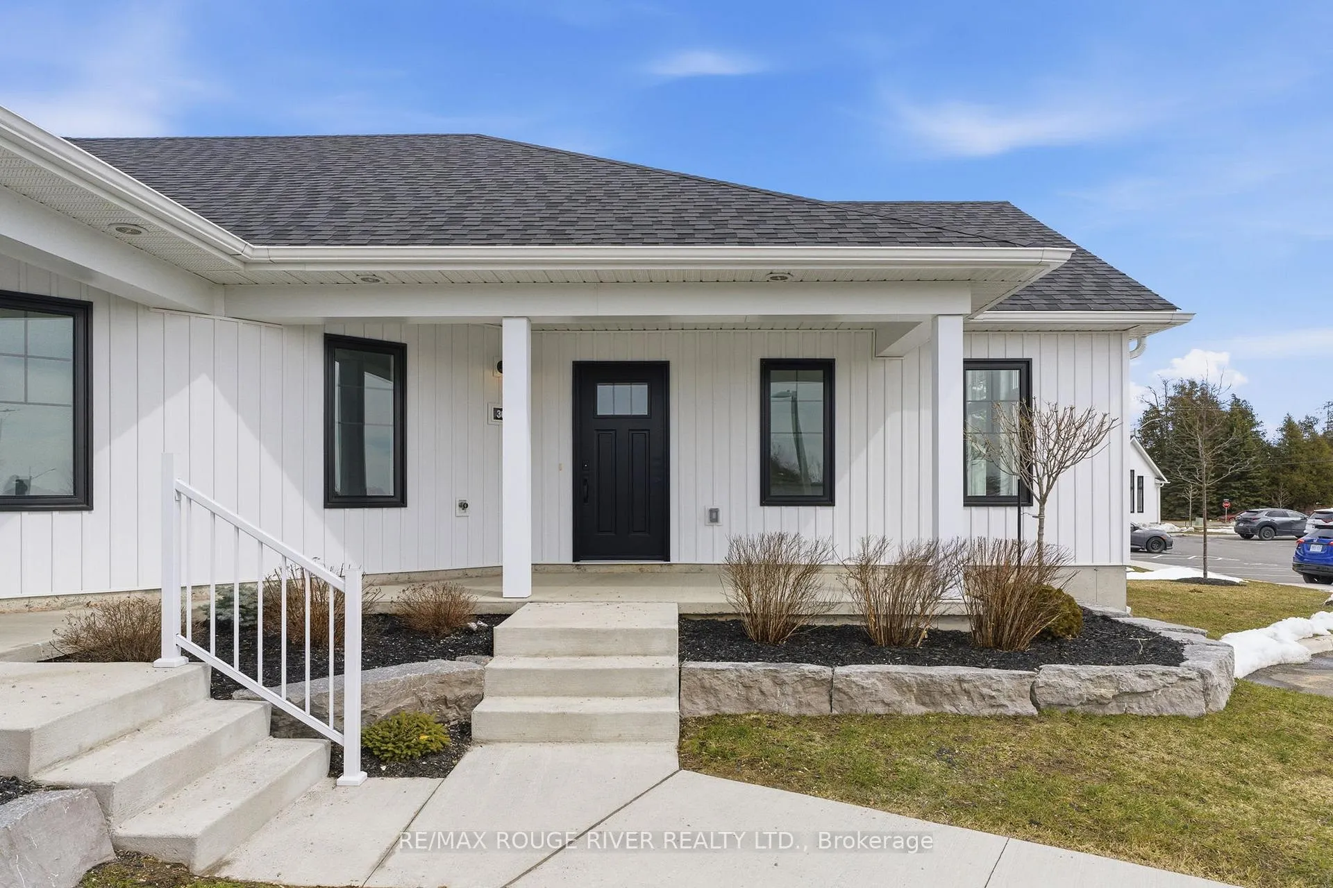 Photo 2 of Unit 301, 14 Meadowcreek Drive, Brighton — HOMEH