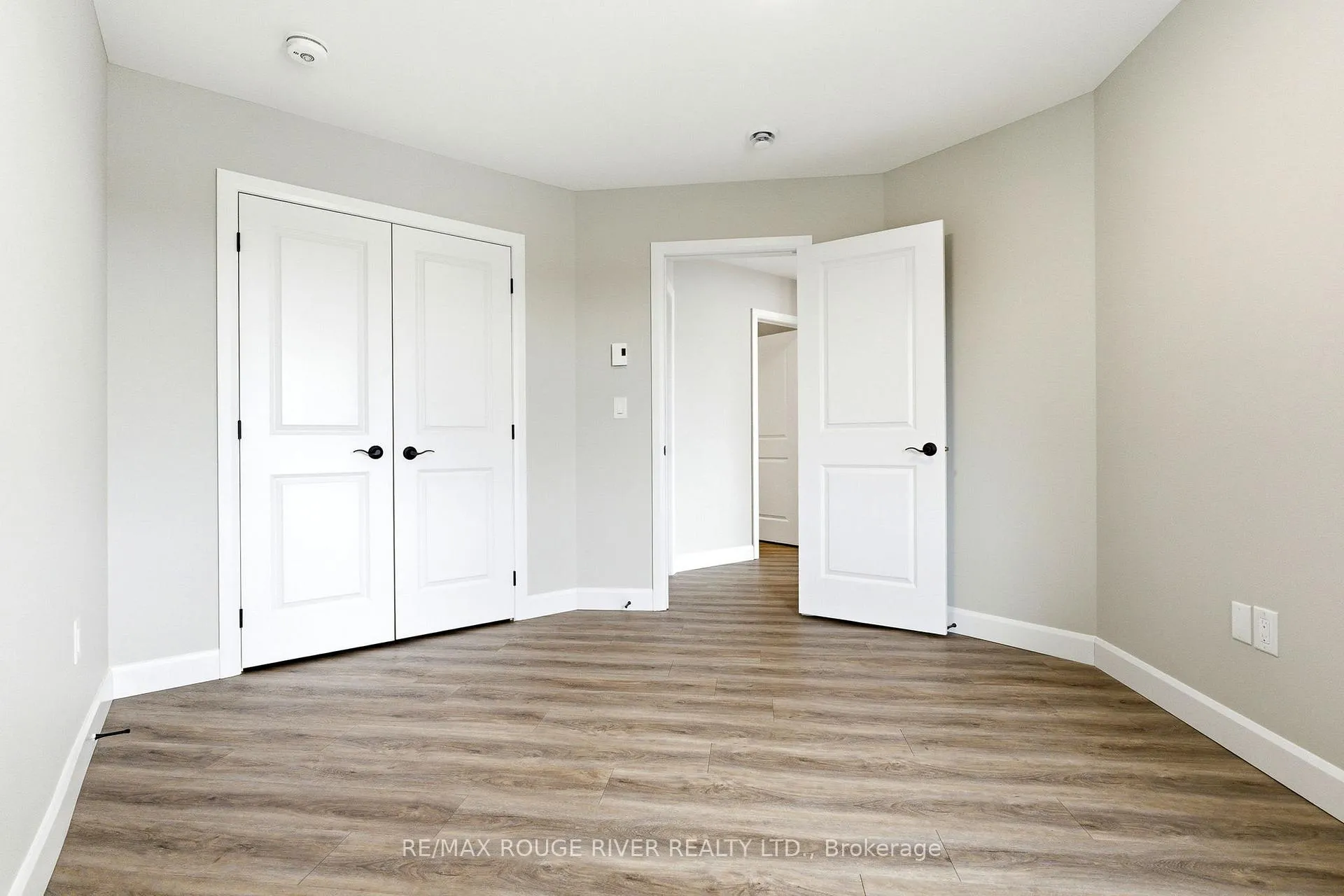 Photo 21 of Unit 301, 14 Meadowcreek Drive, Brighton — HOMEH