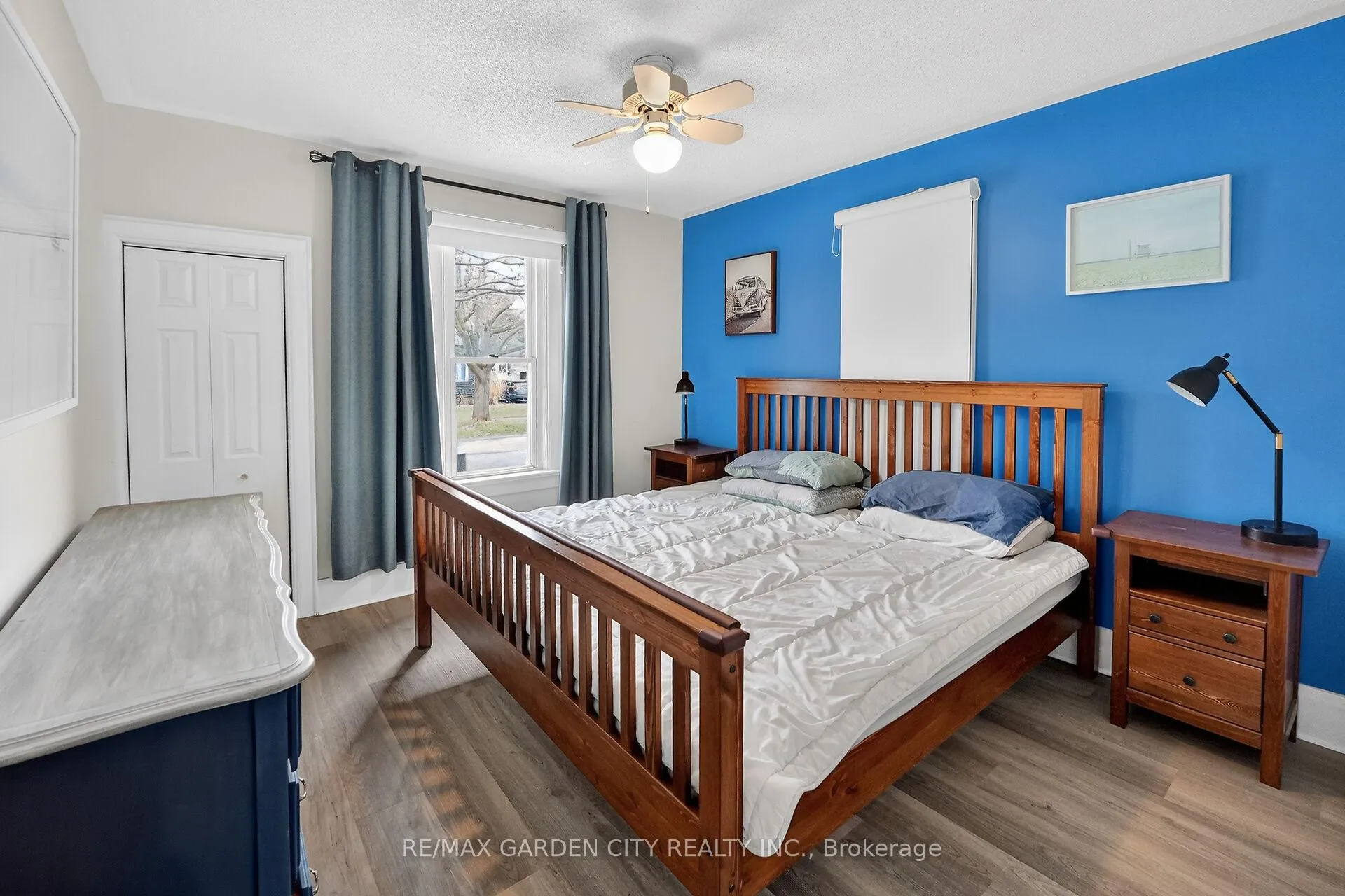 Photo 14 of 65 Scott Street W, St. Catharines, Haig — HOMEH