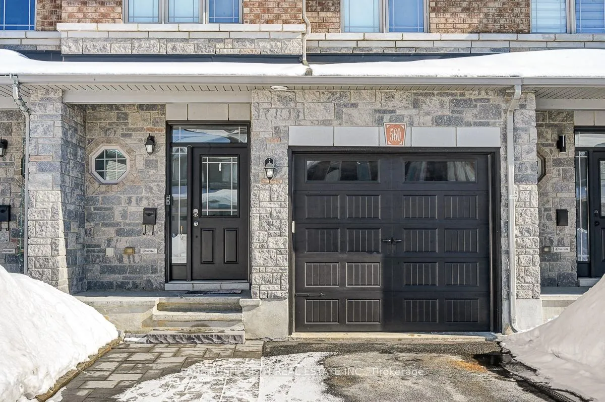 Photo 2 of 560 Du Pin Rouge Way, Ottawa, Mer Bleue/Bradley Estates/Anderson Park — HOMEH