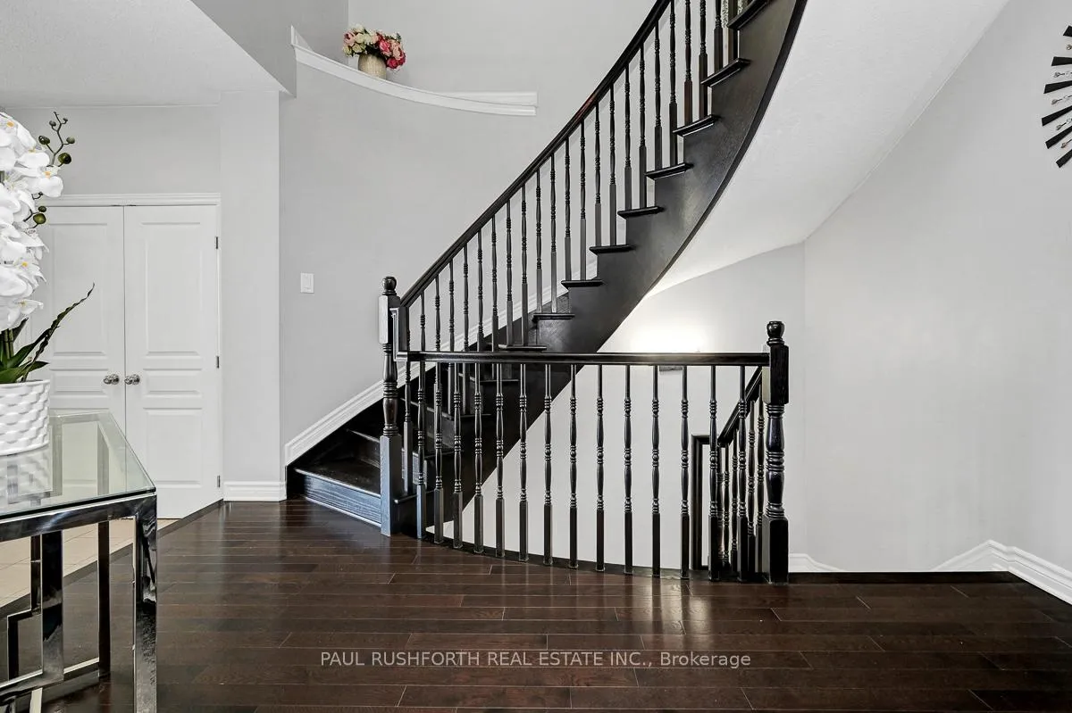 Photo 5 of 560 Du Pin Rouge Way, Ottawa, Mer Bleue/Bradley Estates/Anderson Park — HOMEH