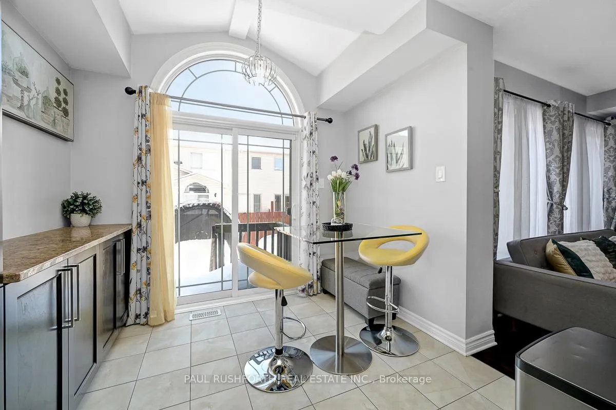 Photo 18 of 560 Du Pin Rouge Way, Ottawa, Mer Bleue/Bradley Estates/Anderson Park — HOMEH