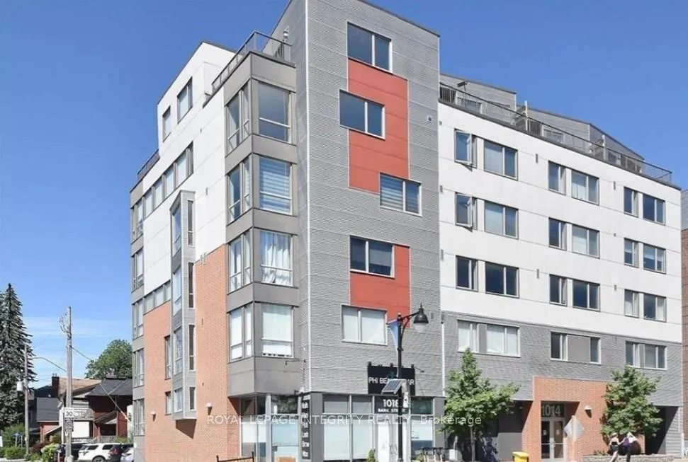 Front of Unit 303, 1014 Bank Street