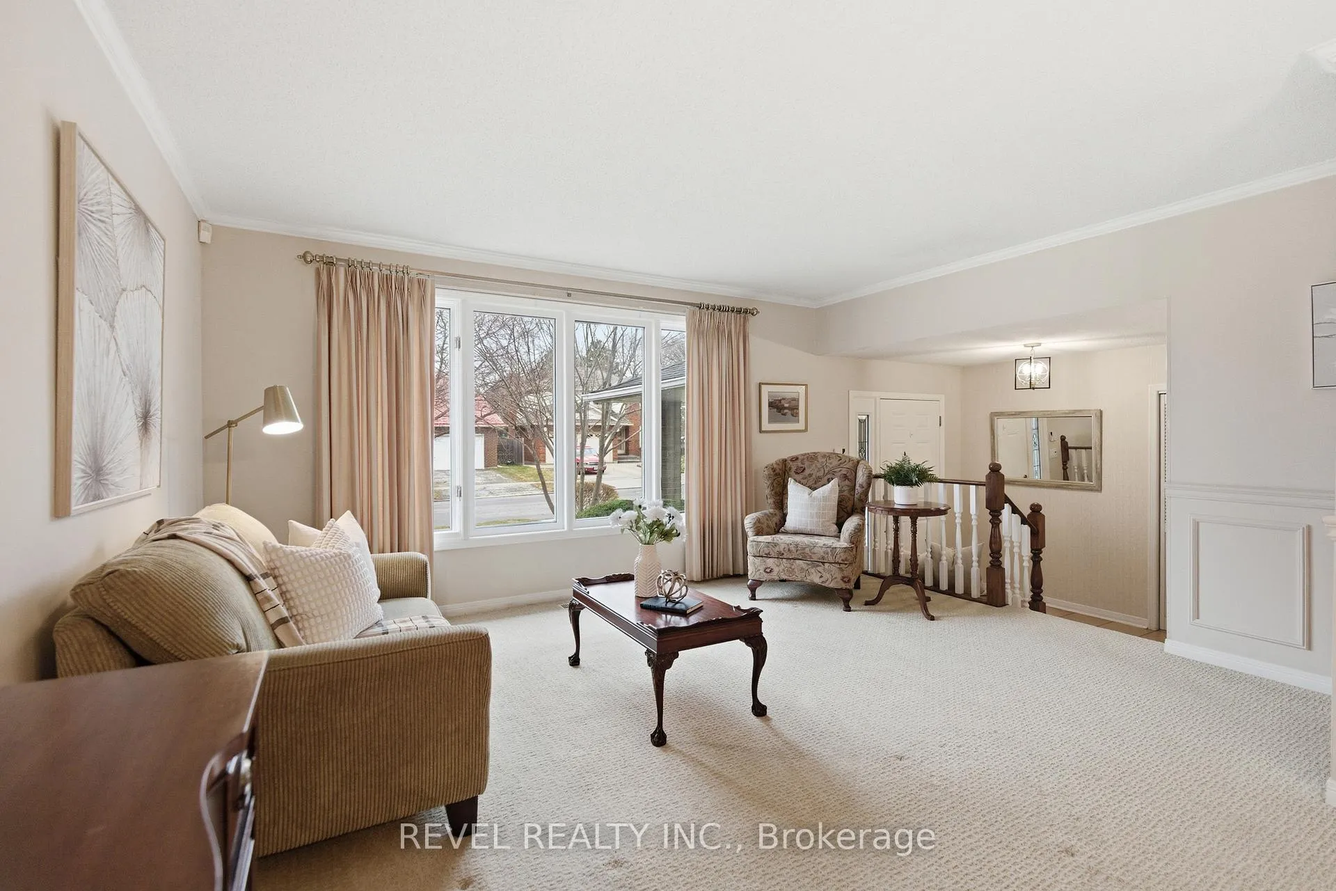 Photo 7 of 3 Elderwood Drive, St. Catharines, Grapeview — HOMEH