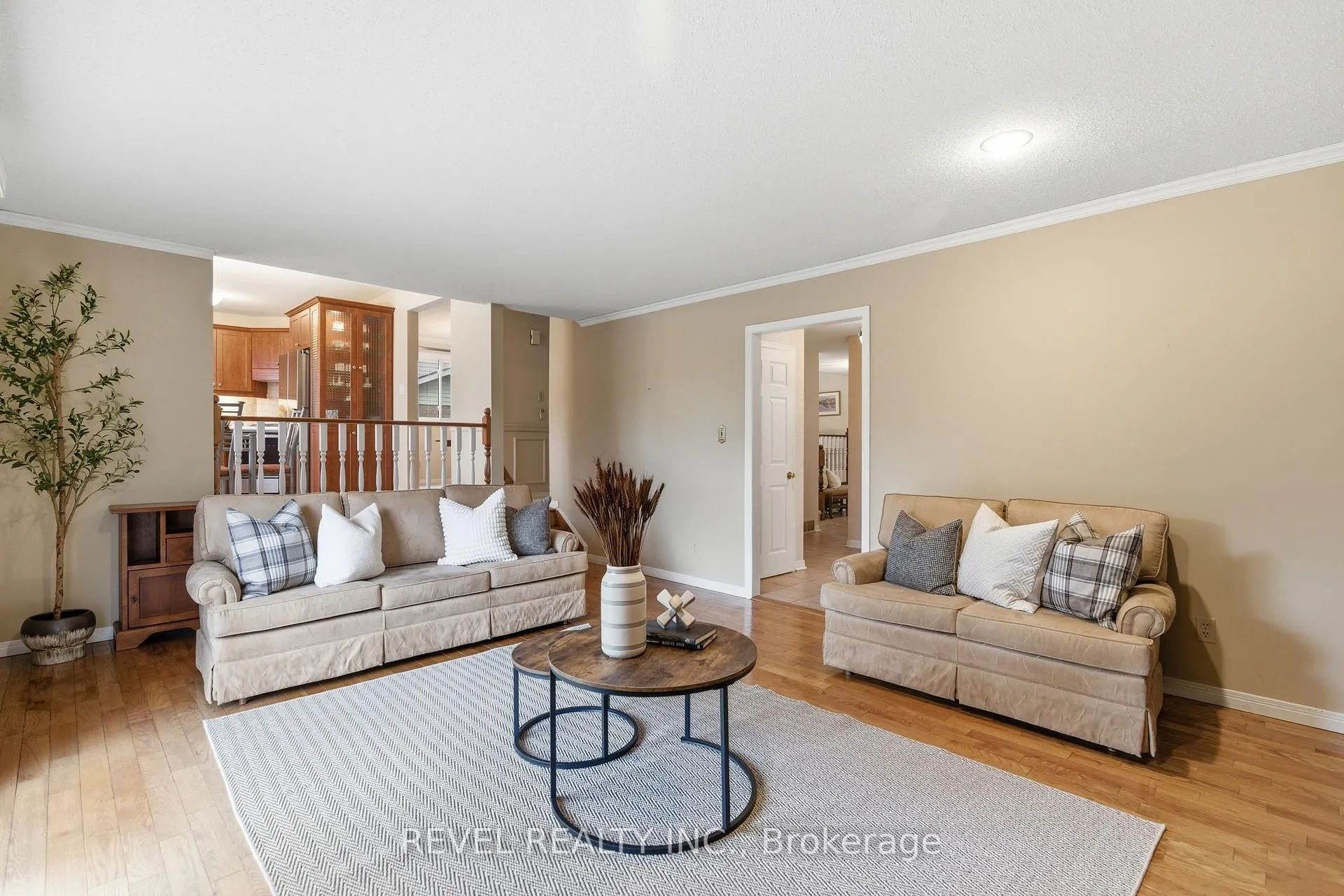 Photo 21 of 3 Elderwood Drive, St. Catharines, Grapeview — HOMEH