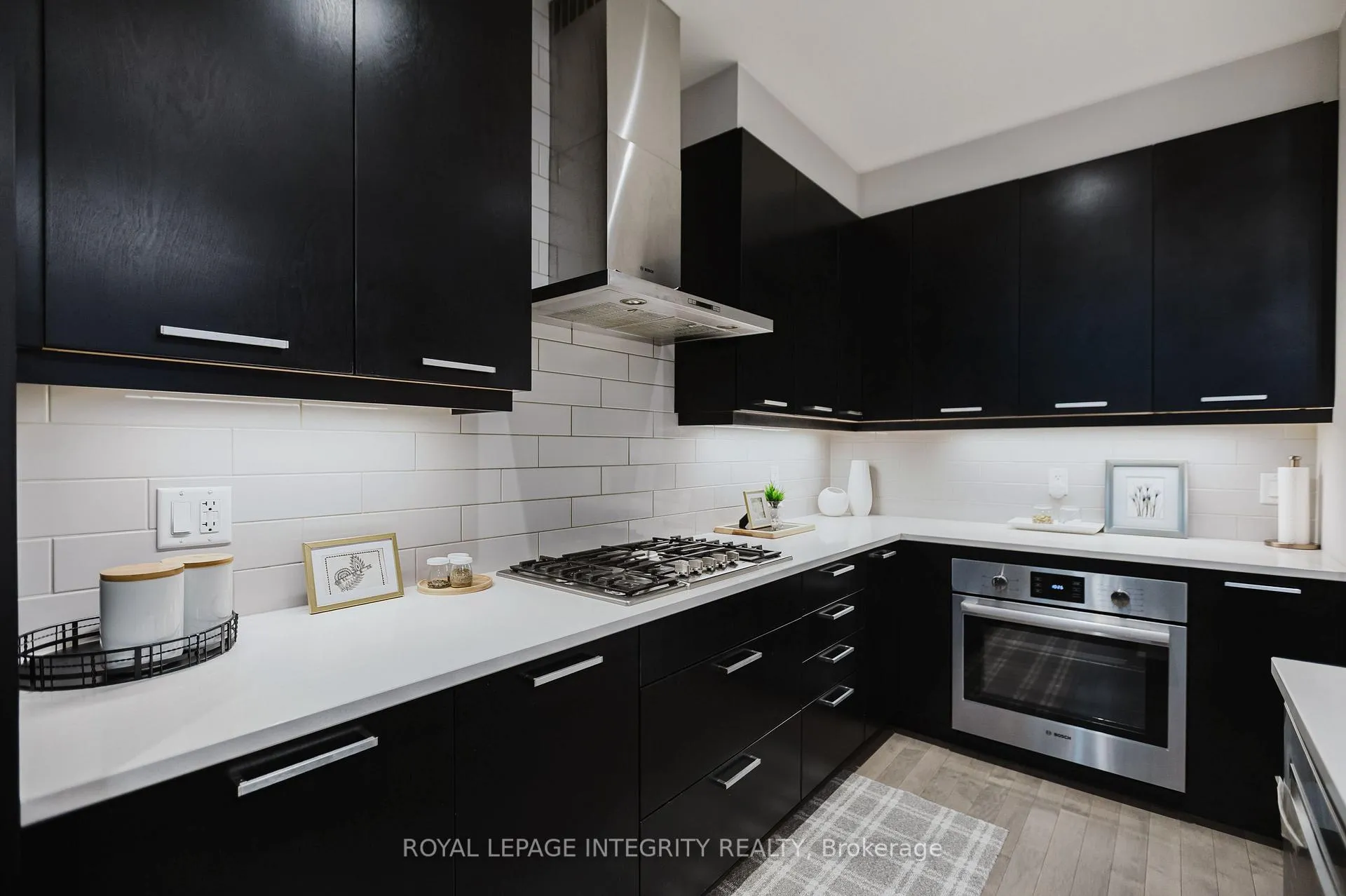 Photo 11 of 900 Chipping Circle, Ottawa, Riverside South/Gloucester Glen — HOMEH